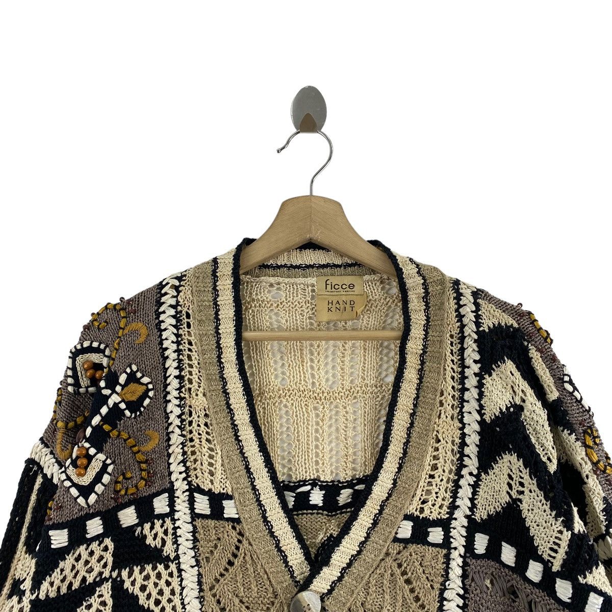 Japanese Brand FICCE By Yoshiyuki Konishi Japanese Brand Hand Knit ButtonUp Size US XL / EU 56 / 4 - 2 Thumbnail