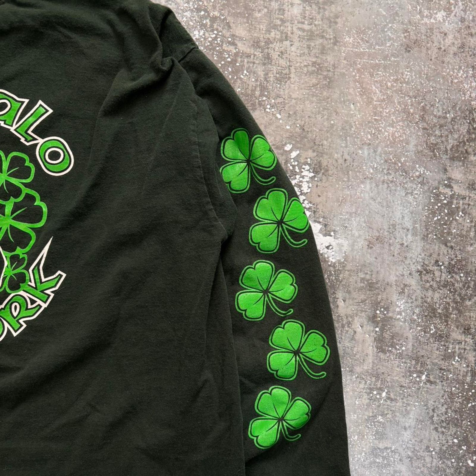 Gildan × Vintage Vintage Buffalo NY St. Patricks Day Longsleeve Shirt Size XL Size US XL / EU 56 / 4 - 5 Thumbnail