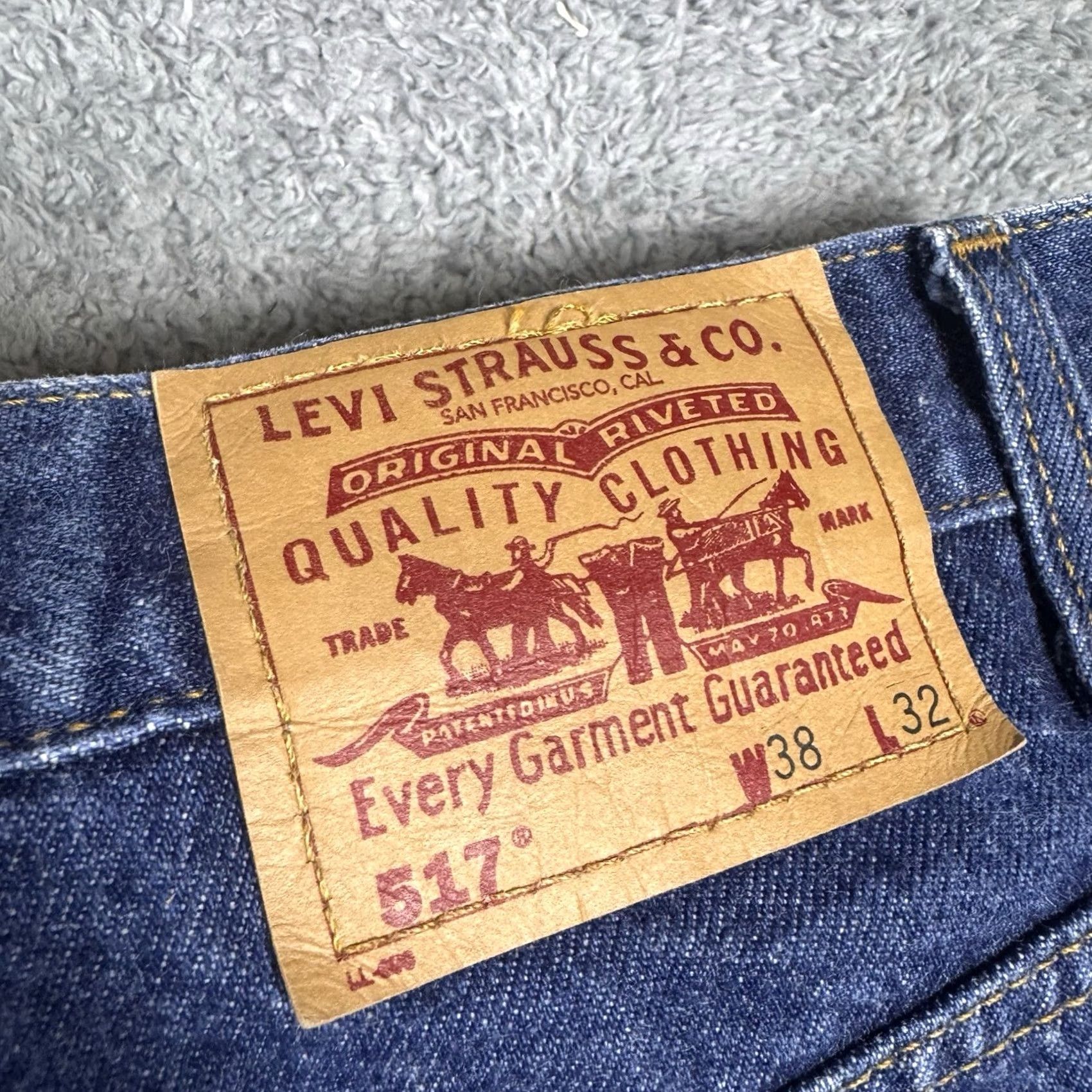 Levi's VINTAGE Levi's 517 Jeans Men 38x32 Bootcut Workwear 1992 Cowboy Western 90s Mens Jeans Size US 38 / EU 54 - 6 Thumbnail