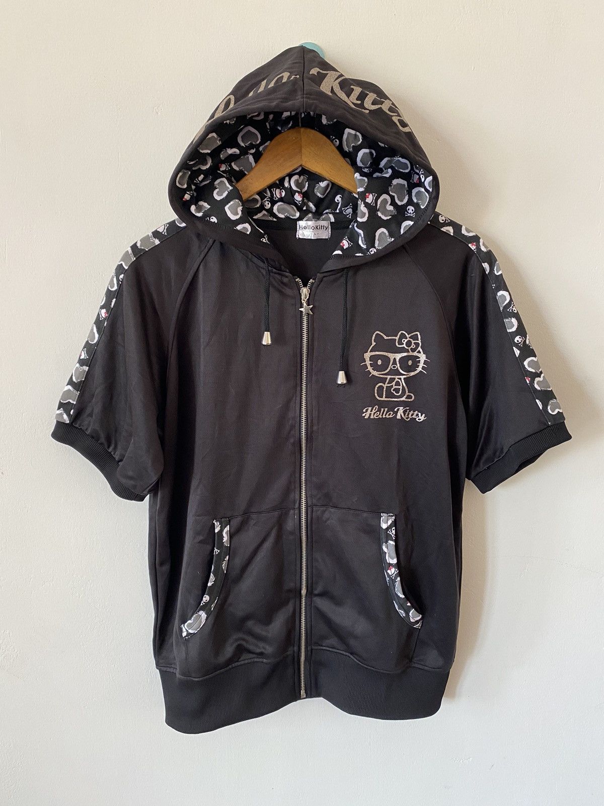 Anime × If Six Was Nine × Japanese Brand Vintage 90' Hello Kitty Big Logo Hoodies Sweater Size US L / EU 52-54 / 3 - 1 Thumbnail