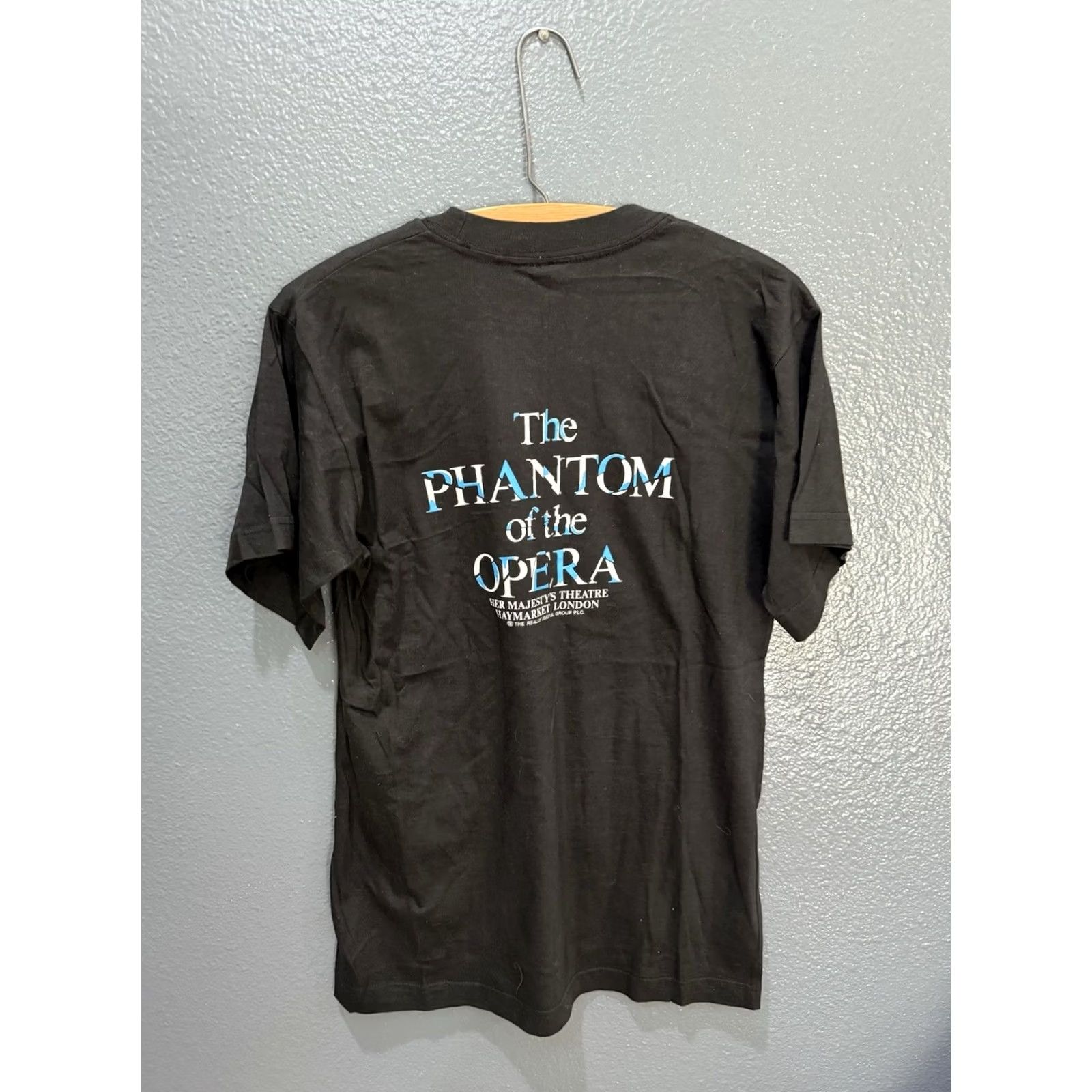 Vintage VINTAGE The Phantom Of The Opera London Theater Black Tee Medium Shirt Mens 80s Black M Size US M / EU 48-50 / 2 - 5 Thumbnail