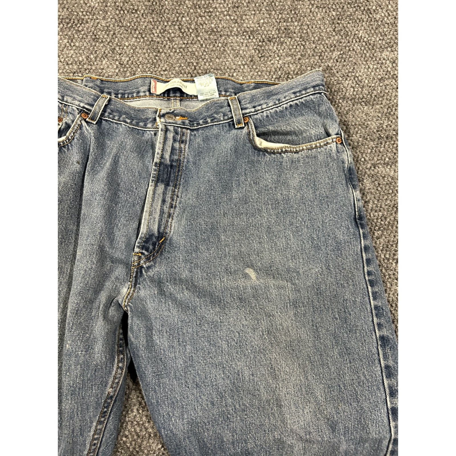 Levi's Levi's 505 Jeans Mens 42x30 Blue Denim Regular Fit Classic Vintage Retro 5-Pocket Zipper Logo Measuring 42 in Waist Inseam 30 in Cotton Denim Size US 42 / EU 58 - 5 Thumbnail