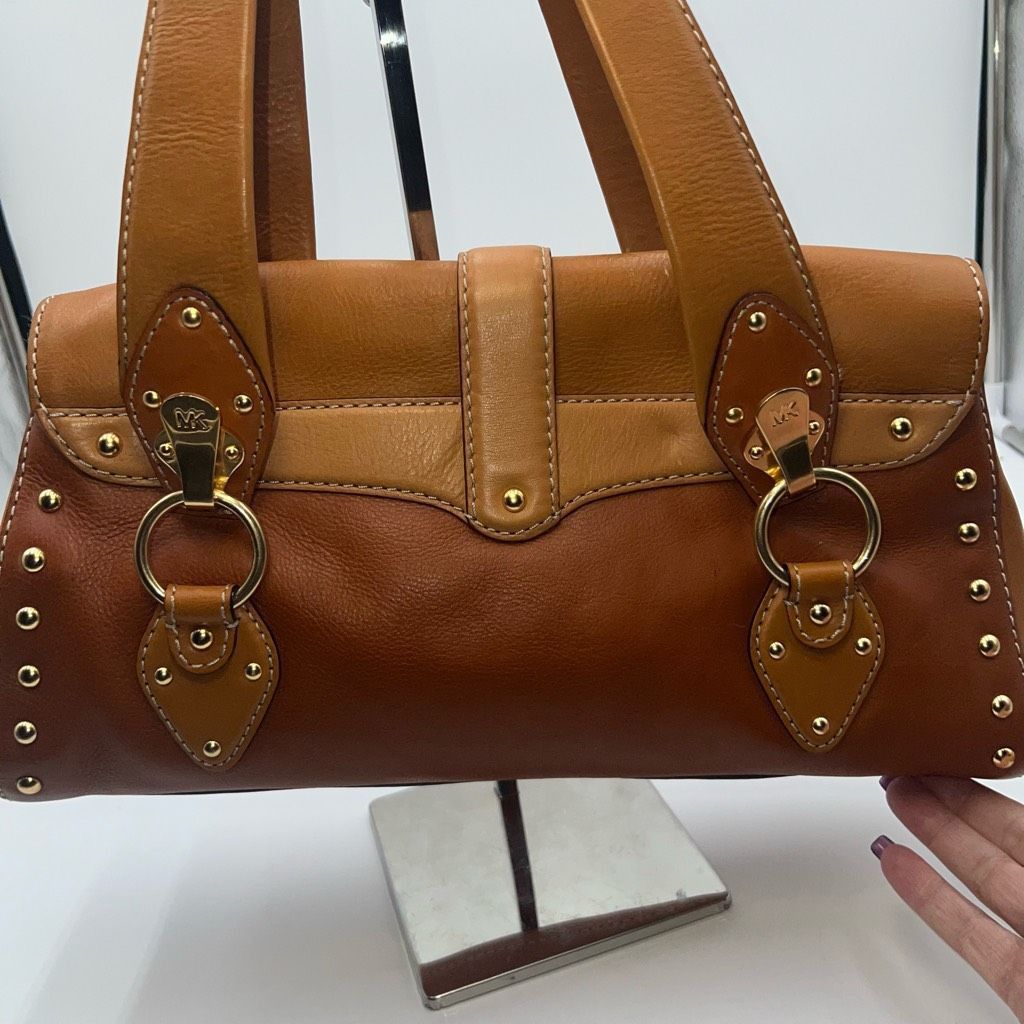 Michael Kors Michael Michael Kors Vintage Saddle Leather Handbag with Dust Bug Size ONE SIZE - 7 Thumbnail