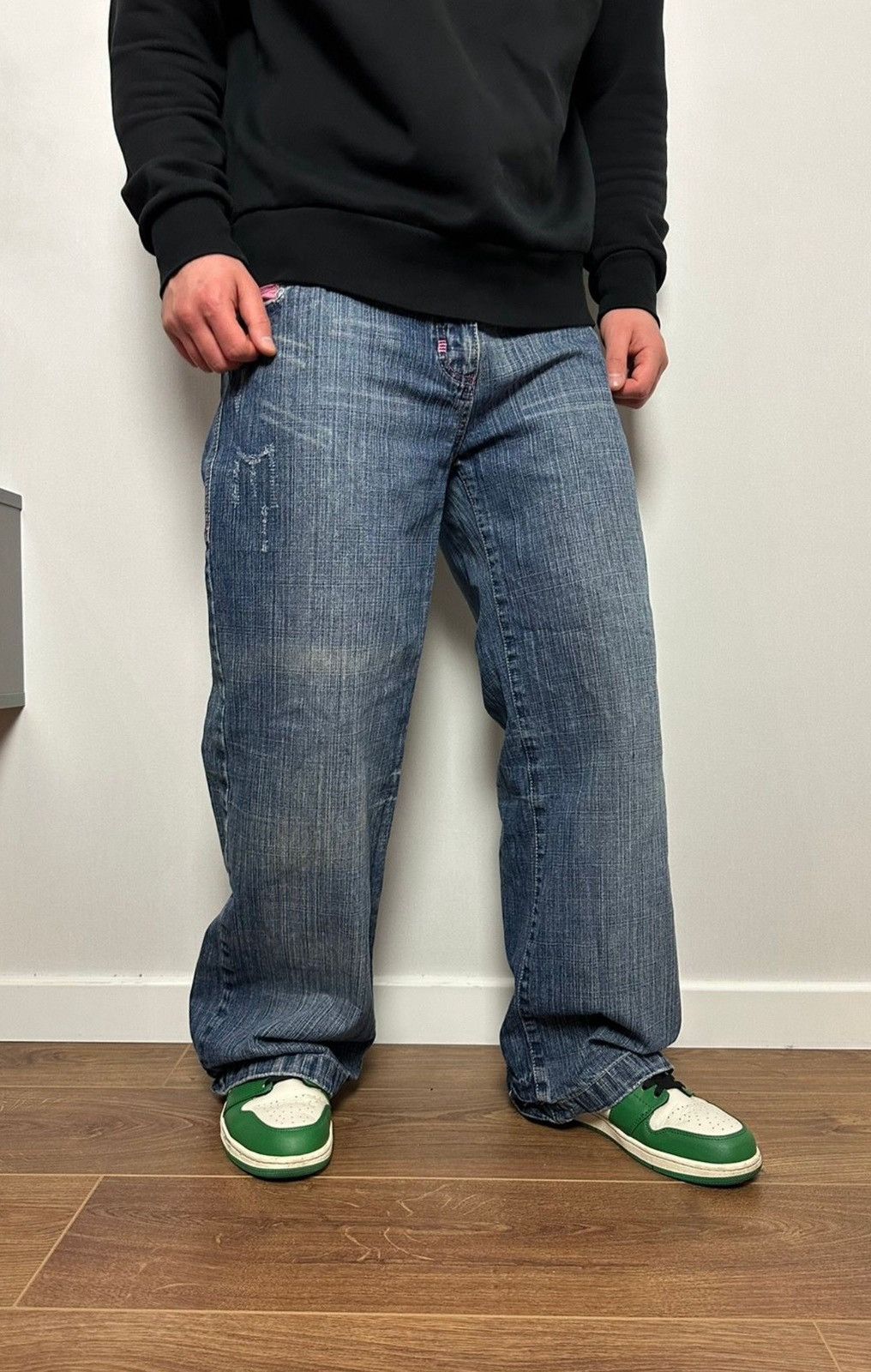 Japanese Brand × Vintage Vintage Wide Distressed Denim Unisex Pants Size US 33 - 8 Thumbnail
