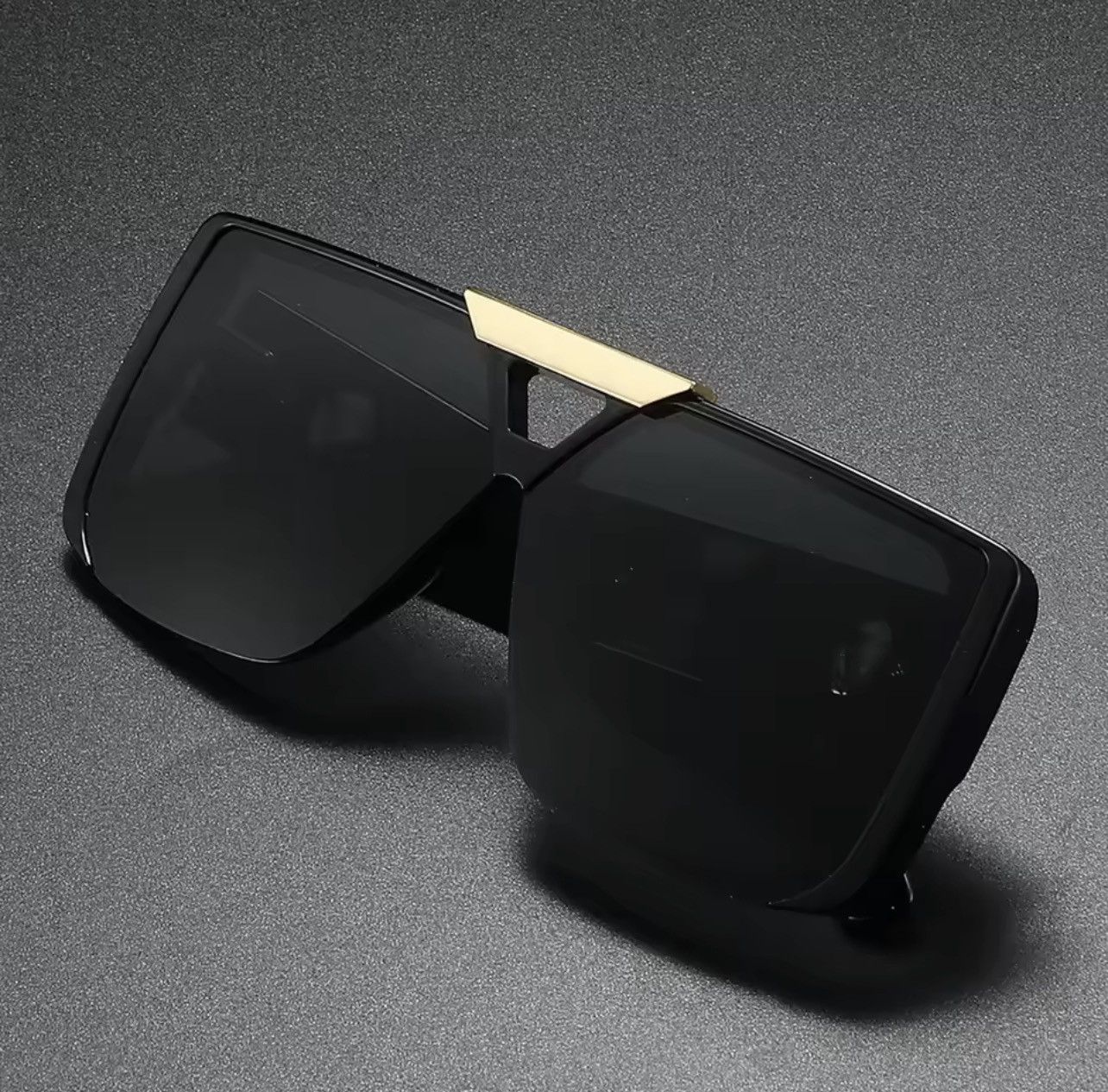 Other Luxury Oversized Square Sunglasses Black Gold UV400 Retro Size ONE SIZE - 3 Thumbnail
