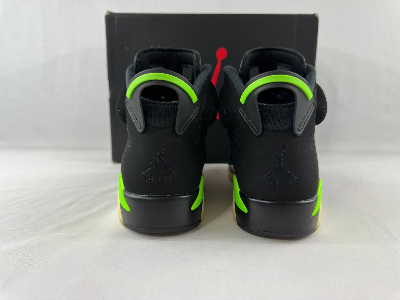 Nike Nike Air Jordan 6 Retro 'Electric Green' CT8529-003 Size US 8 / EU 41 - 9 Thumbnail
