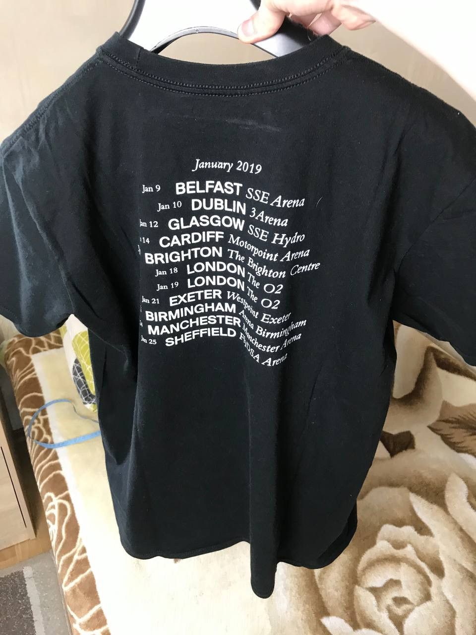 Band Tees 🔥 The 1975 A Brief Inquiry Into Online Relationships T Shirt Size US L / EU 52-54 / 3 - 9 Thumbnail