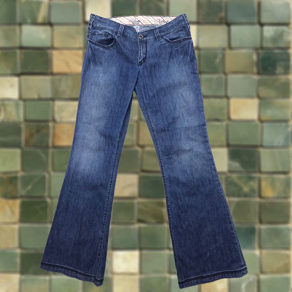 Silver Jeans Co. VINTAGE Silver Jeans Keri Low Rise Flare Jeans Size 30 x 34 Dark Wash Y2K Boho 2000s Womens Size 30" / US 8 / IT 44 - 1 Thumbnail
