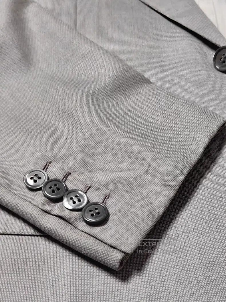 Brioni Brioni Wool and silk handmade single-breasted suit Size US M / EU 48-50 / 2 - 5 Thumbnail