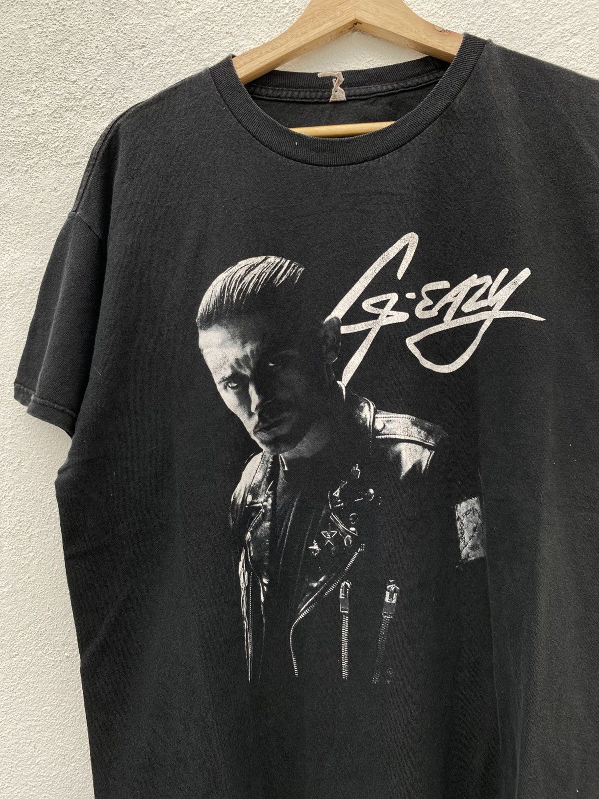 Band Tees × G-Eazy × Rap Tees G Eazy When It’s Dari Out 2016 Tour Size US M / EU 48-50 / 2 - 1 Thumbnail