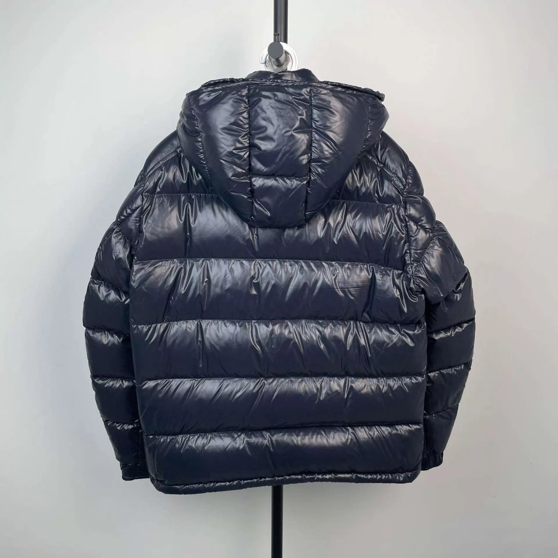 Moncler Moncler men's navy down jacket 3 2017 Size US L / EU 52-54 / 3 - 2 Thumbnail