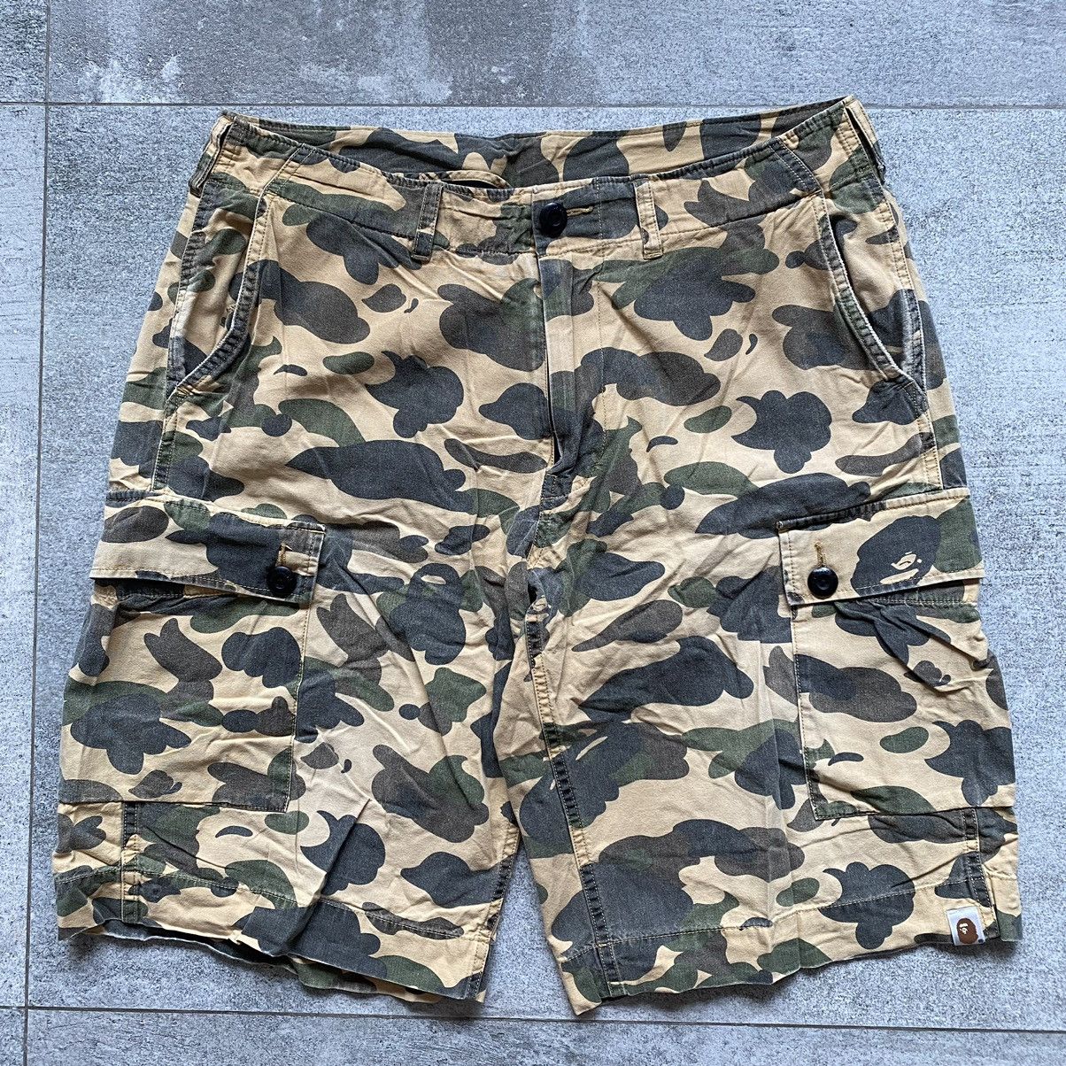 Aape by a bathing ape factory Camo Cargo Shorts Sz L