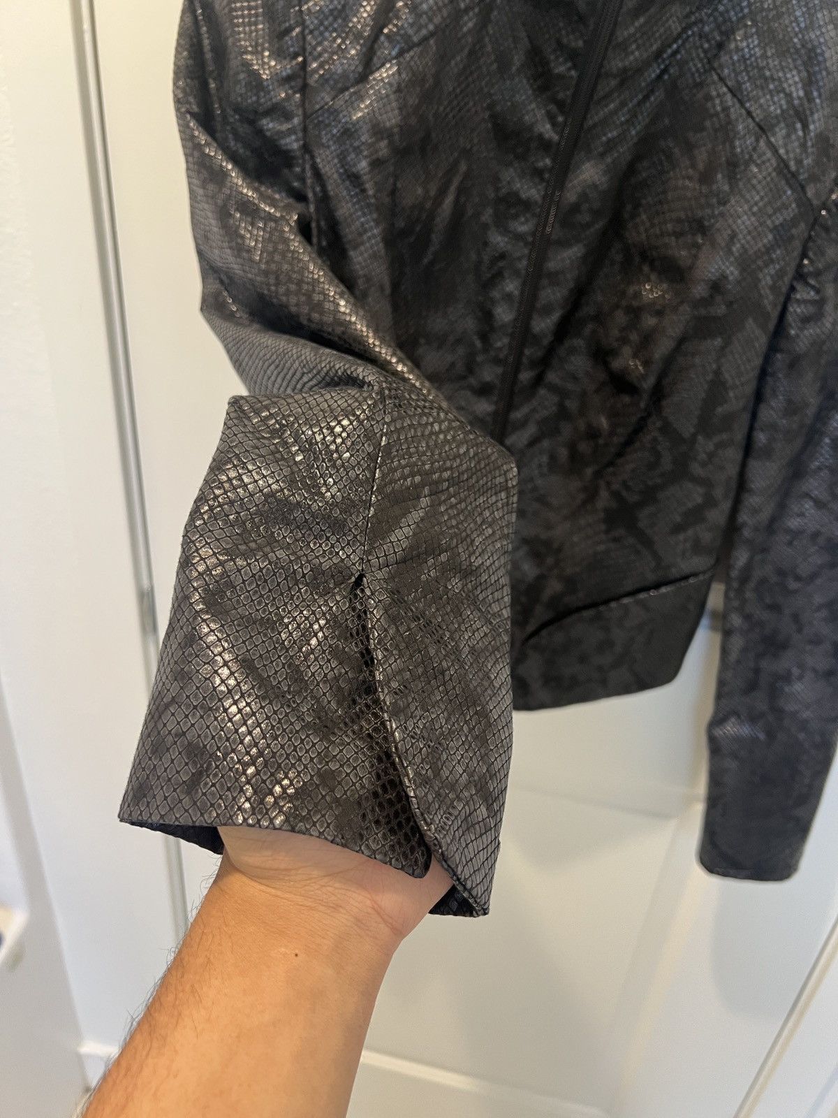 Emporio Armani Vintage Emporio Armani Snakeskin jacket Size S / US 4 / IT 40 - 5 Thumbnail