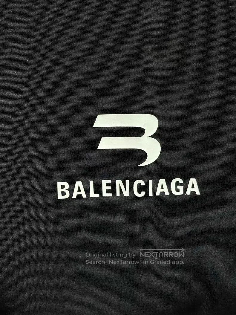 Balenciaga Balenciaga Black Short Sleeve T-Shirt Size US S / EU 44-46 / 1 - 4 Thumbnail