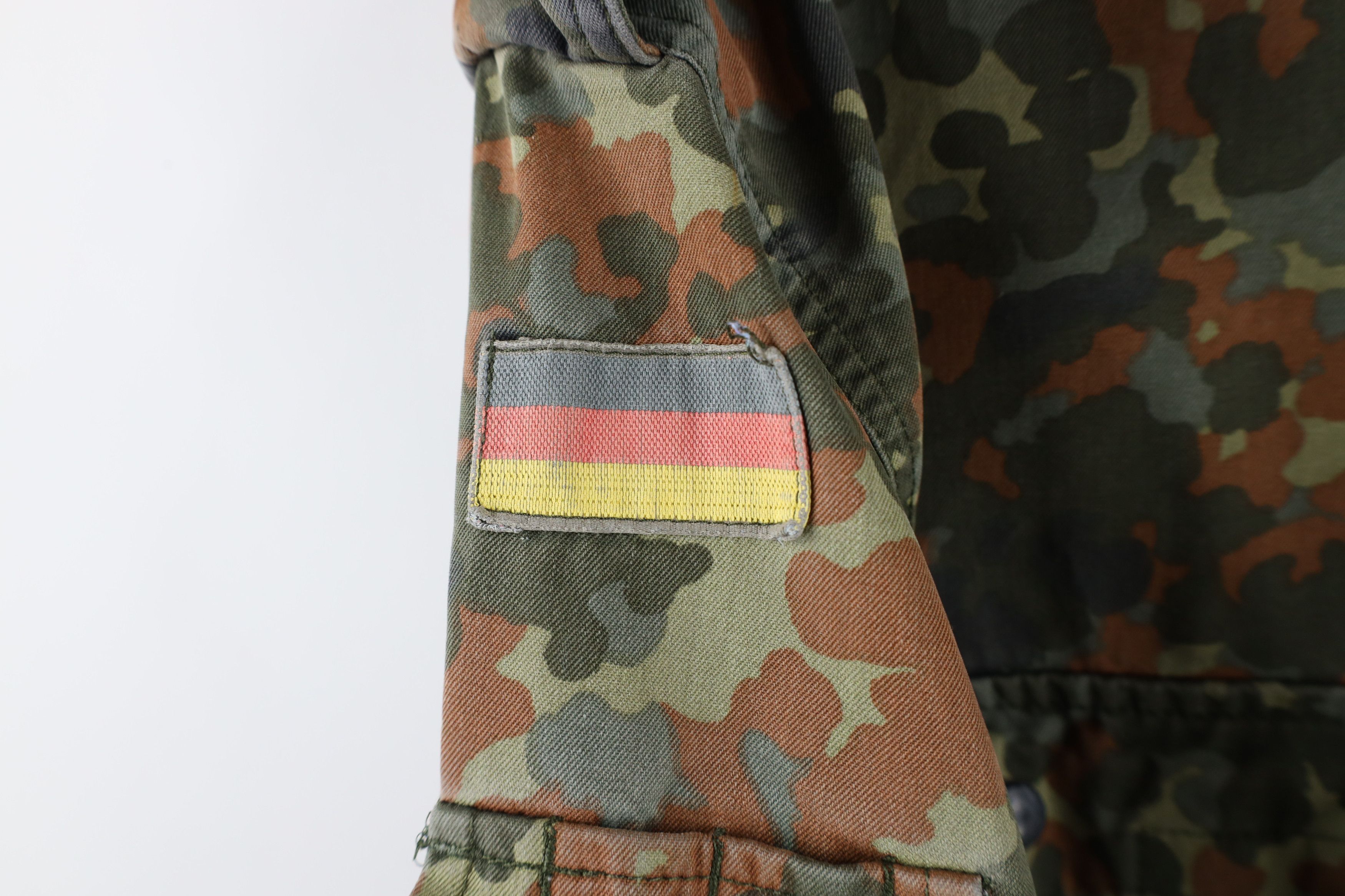 Vintage Vintage 90s German Military Camouflage Combat Field Jacket Size US L / EU 52-54 / 3 - 6 Thumbnail
