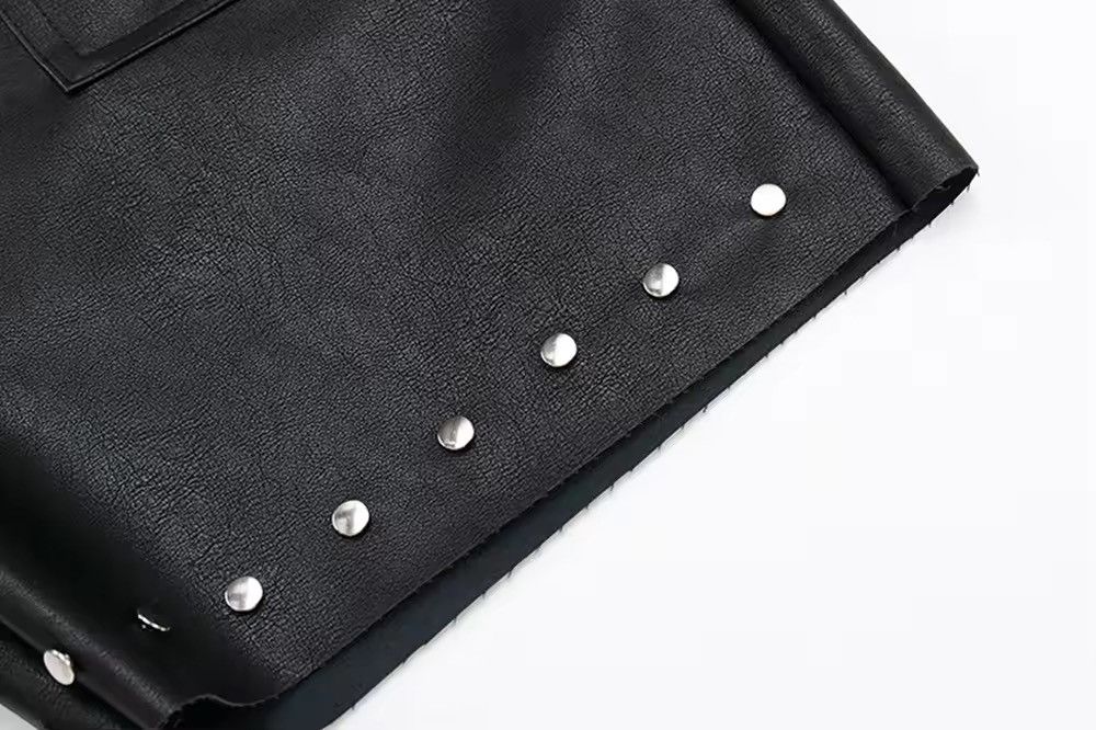Japanese Brand Black Thin Pu Leather Shorts Size US 33 - 7 Thumbnail