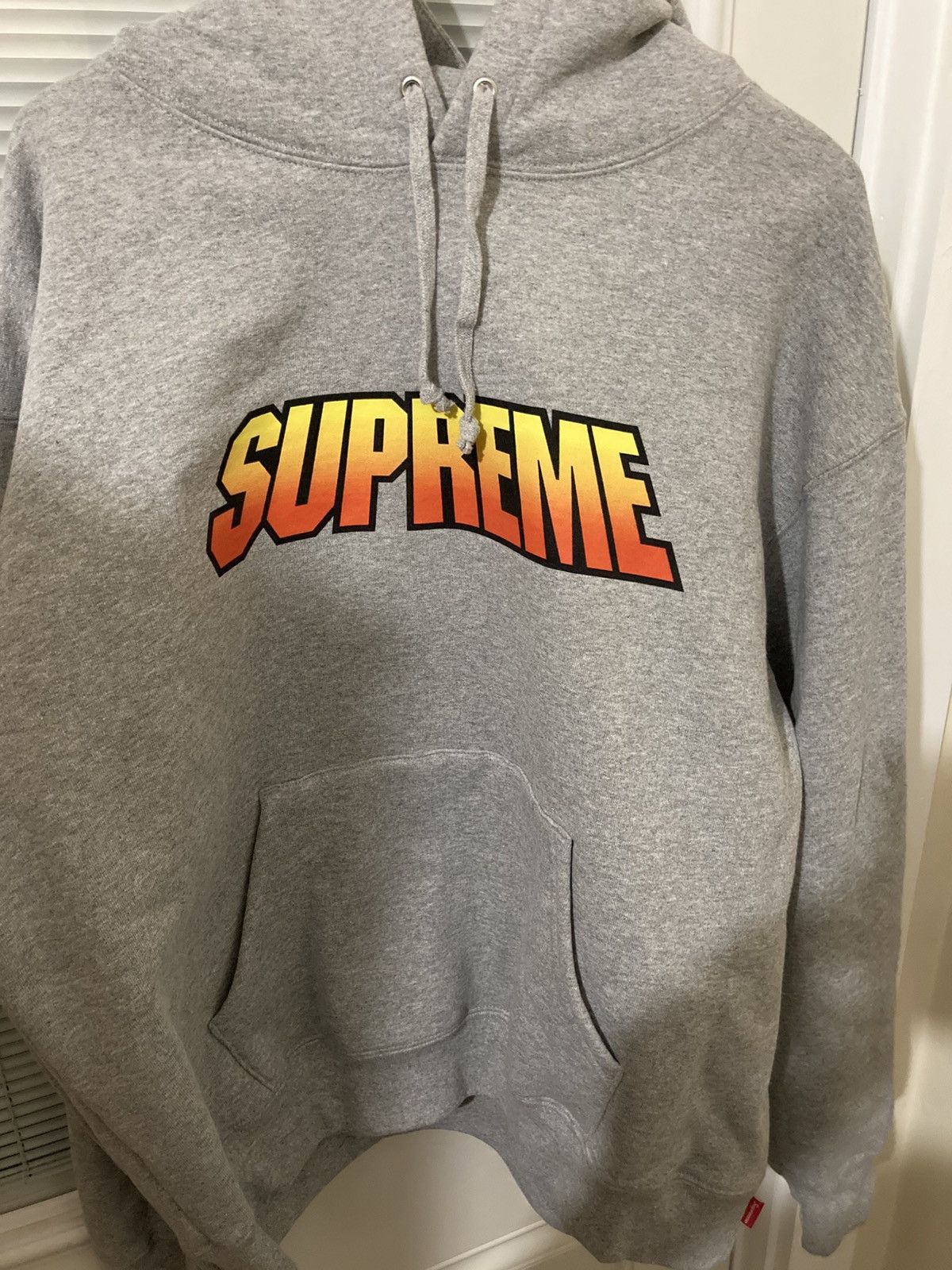 Supreme Supreme Gradient Hoodie Heather Grey Size US M / EU 48-50 / 2 - 2 Thumbnail