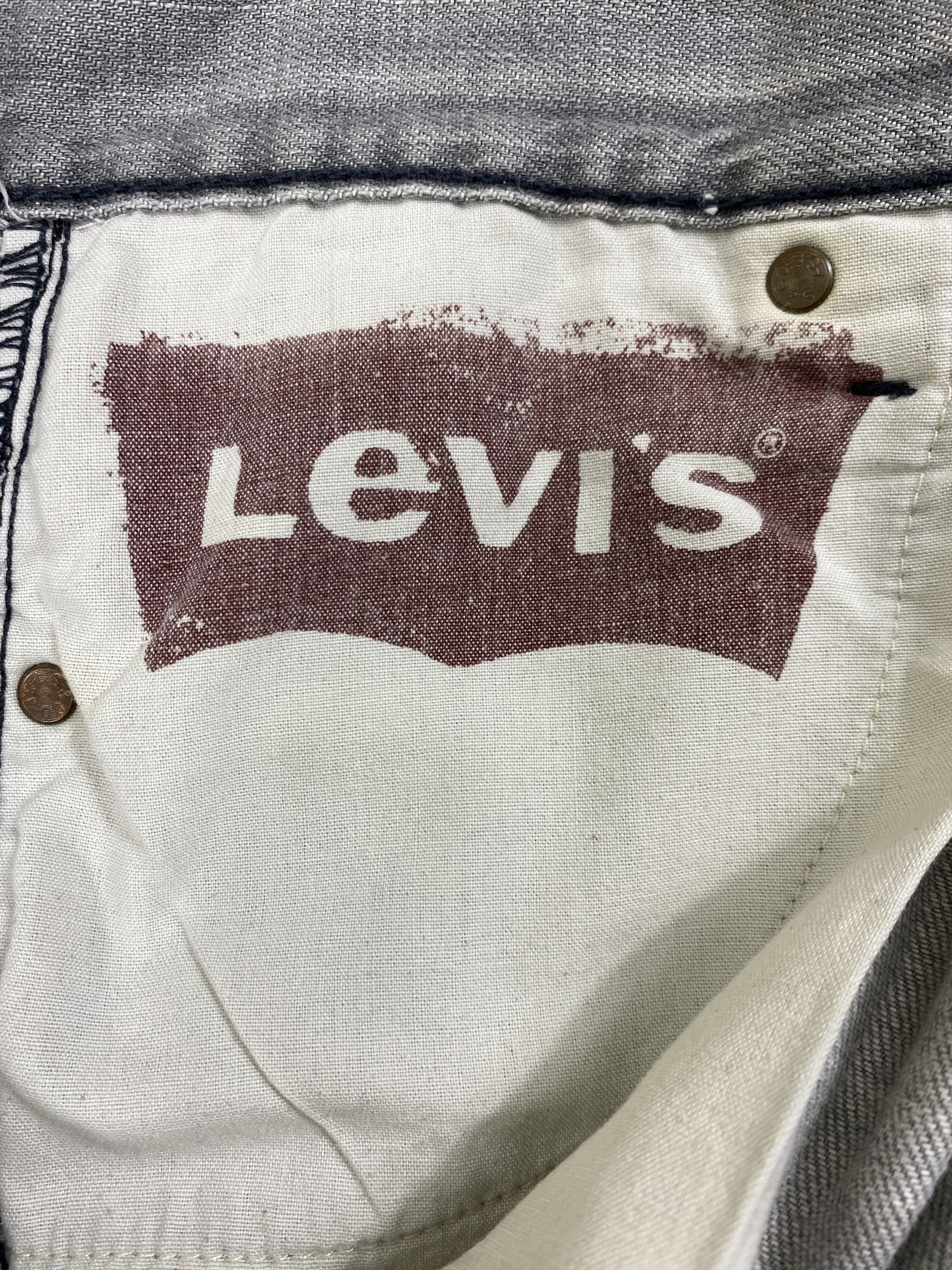 Levi's Grey Levi's 514 Jeans 29x29 Denim -JN2126 Size US 29 - 12 Thumbnail