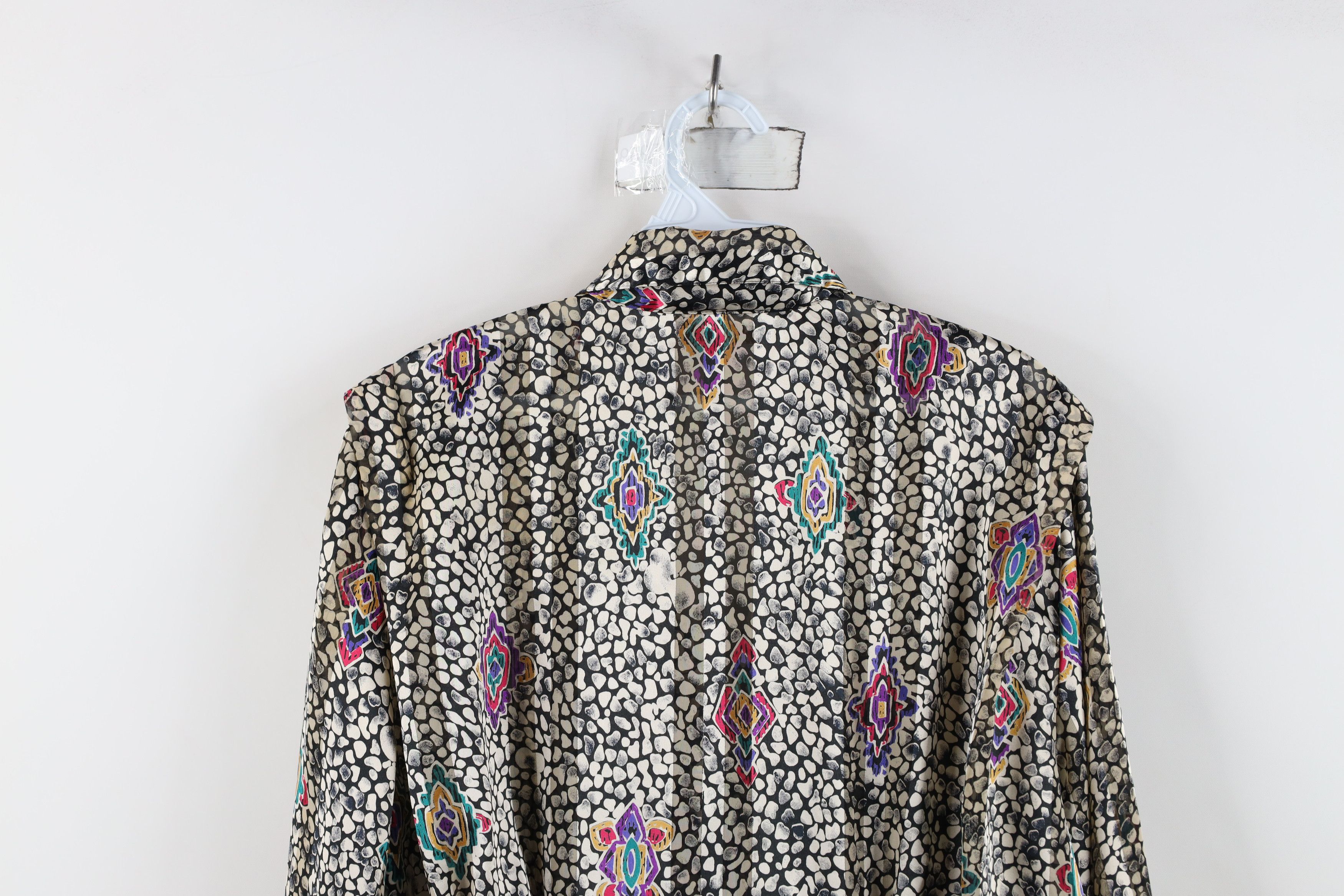 Vintage Vintage 90s Streetwear Rainbow Geometric Silky Button Shirt Size M / US 6-8 / IT 42-44 - 12 Thumbnail