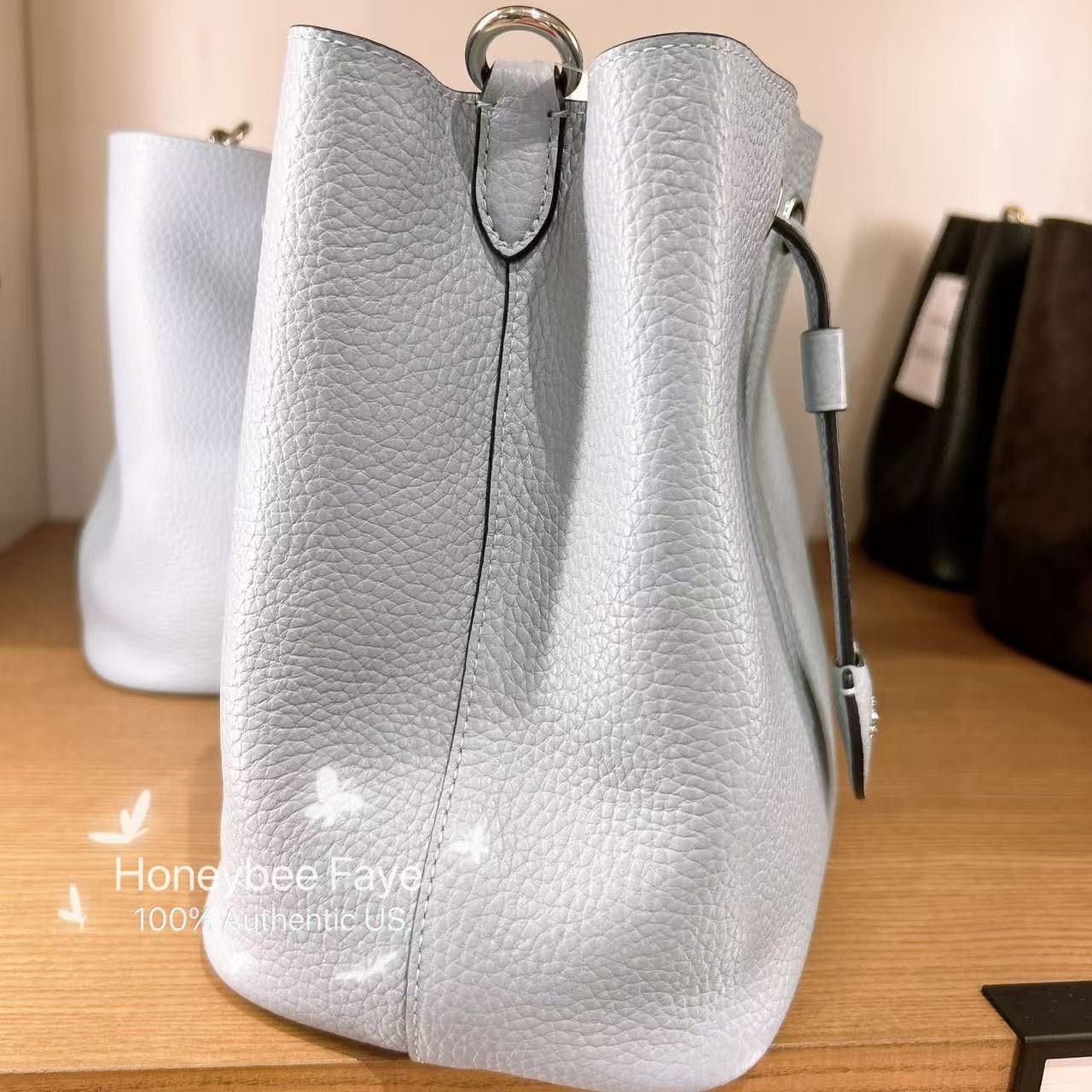Coach NWT Coach Rowan Bucket Bag CBH06 Size ONE SIZE - 4 Thumbnail