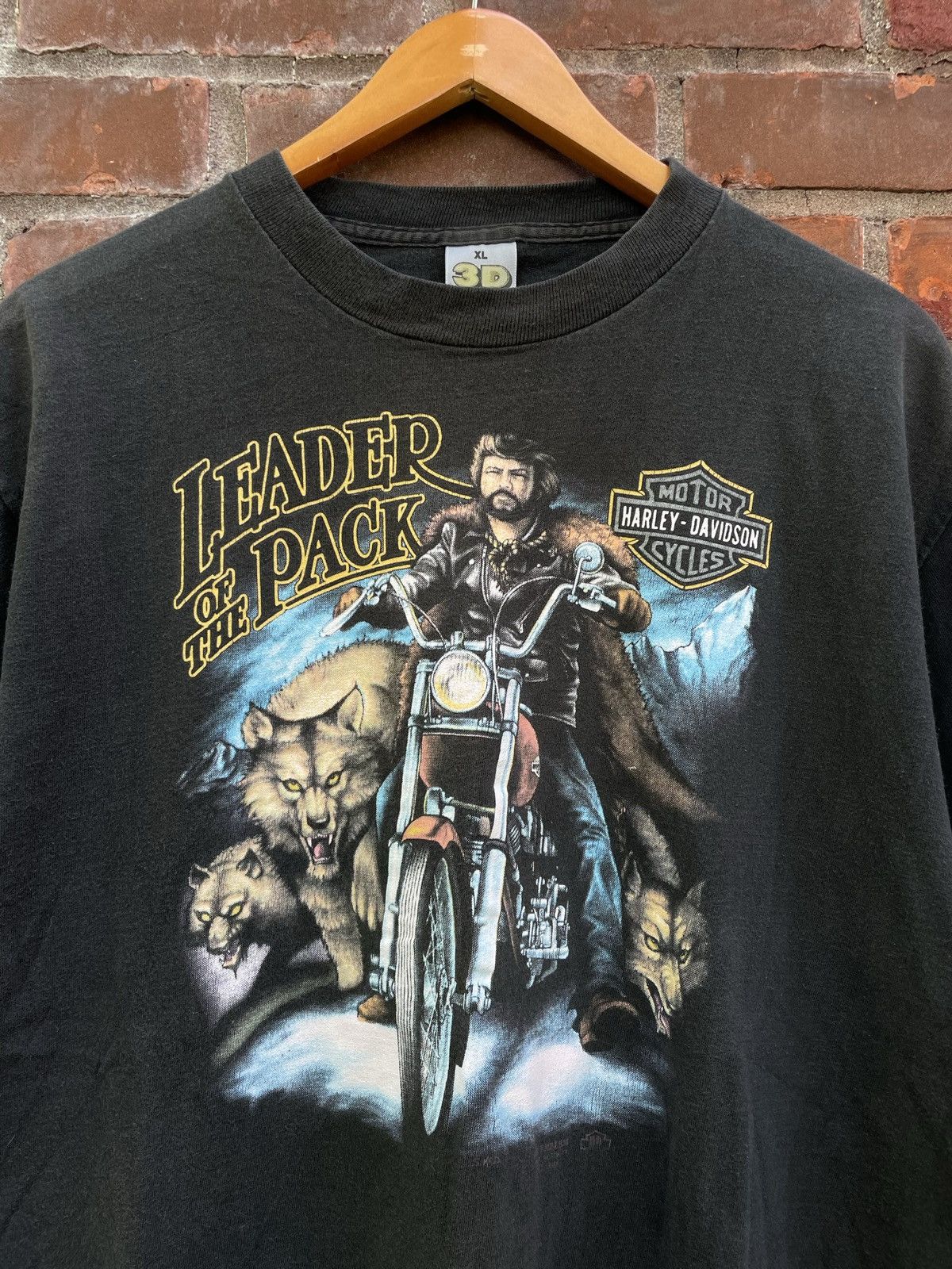 Vintage Vintage 1988 Harley Davidson 3D Emblem T-Shirt Size US XL / EU 56 / 4 - 2 Thumbnail