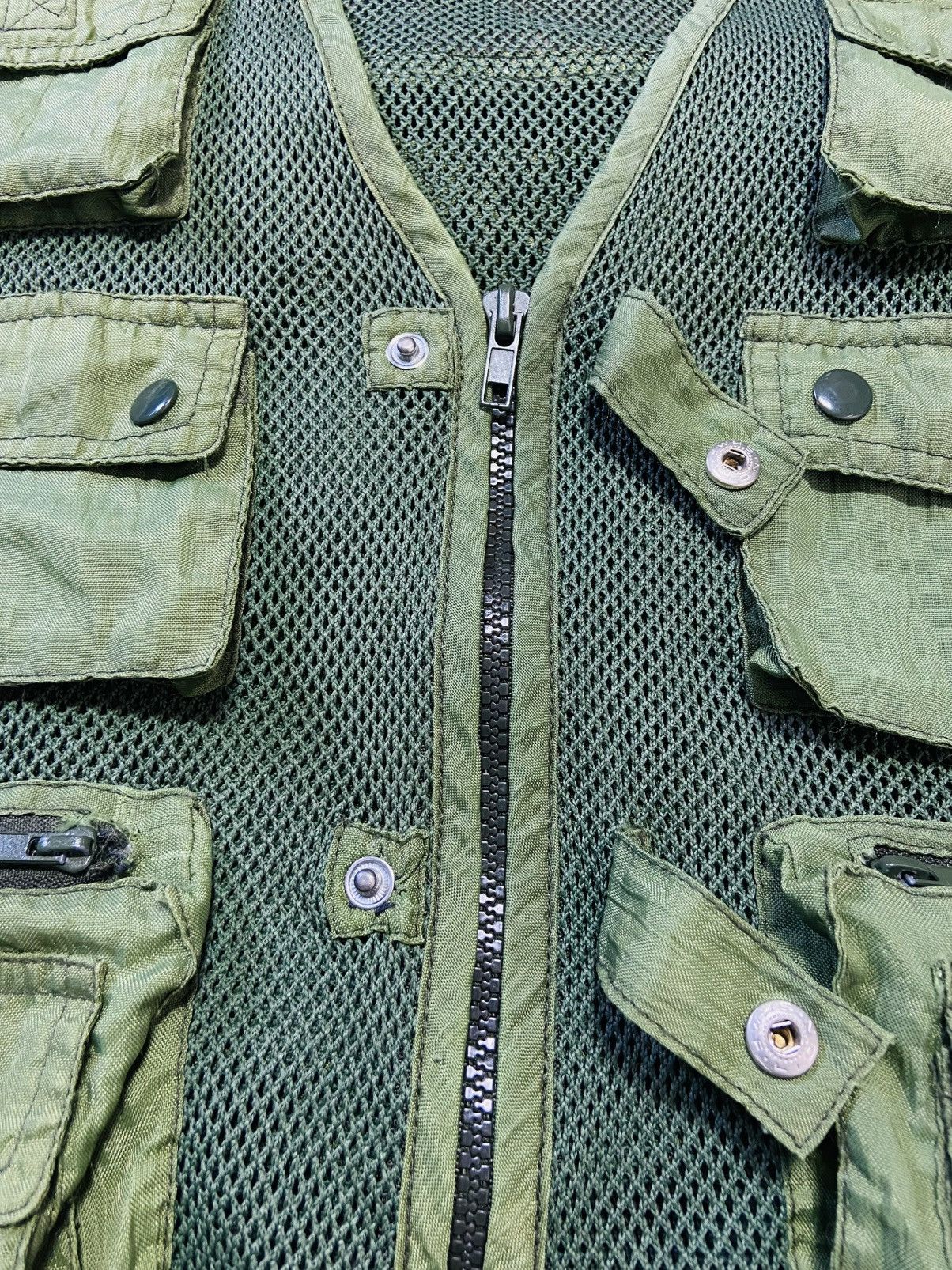Japanese Brand Vintage Bunker Shot Tactical Mesh Vest Jacket Size US L / EU 52-54 / 3 - 7 Thumbnail