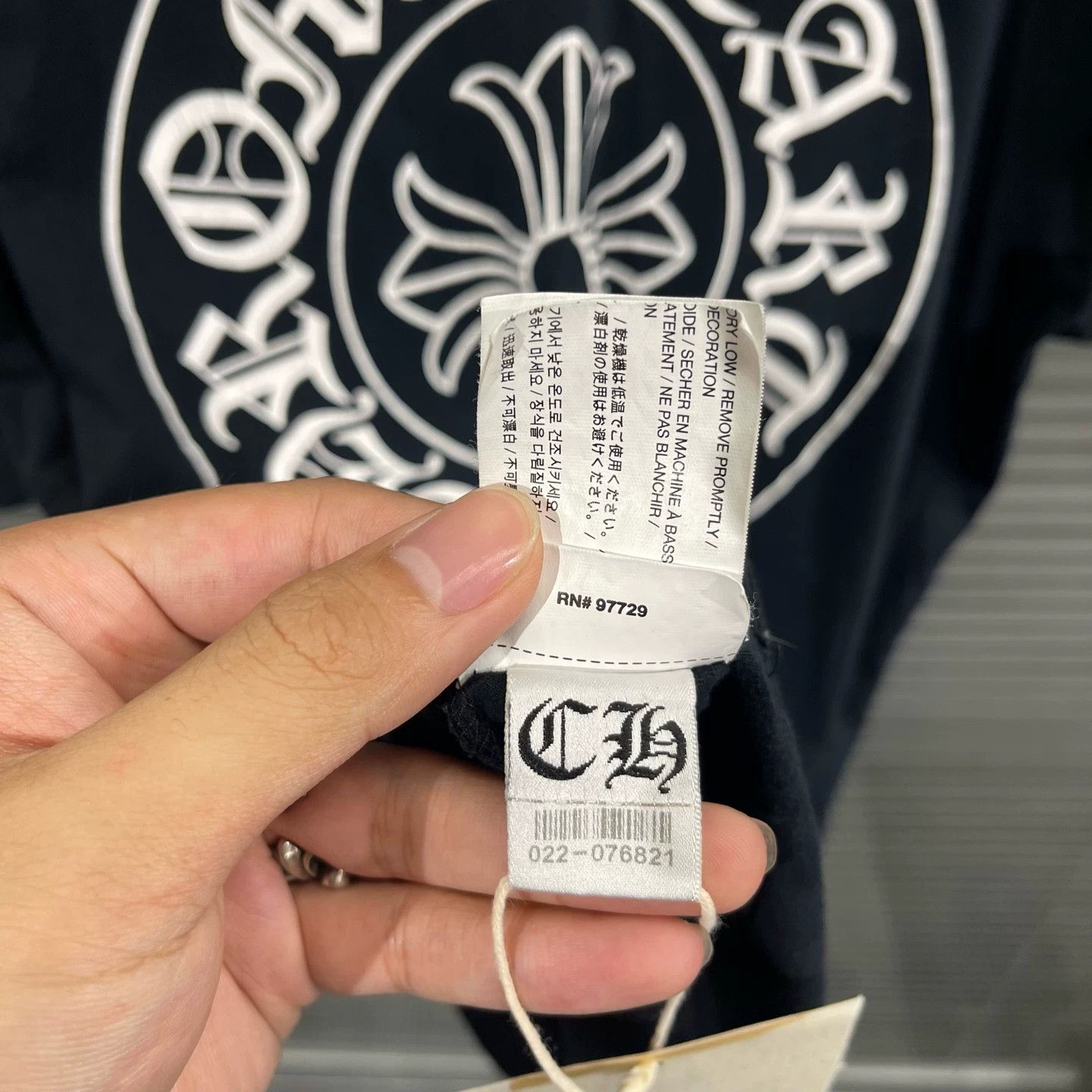 Chrome Hearts Chrome Hearts Cross Short Sleeve XL 95 New (Micro Flaw) Size US XL / EU 56 / 4 - 8 Thumbnail