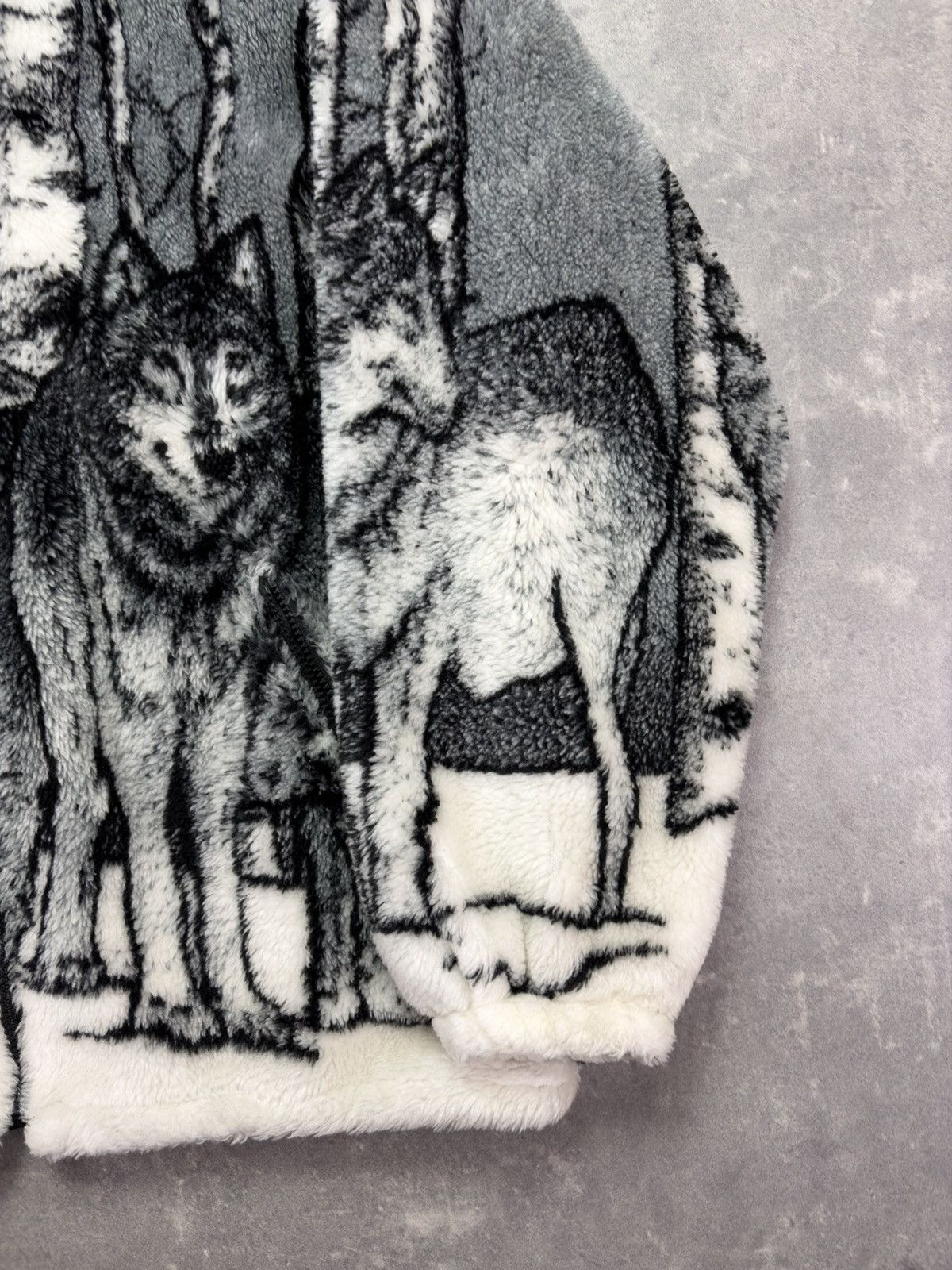 Vintage Vintage Animal Printed Wolf Pack Fleece Jacket XXL Size US XXL / EU 58 / 5 - 5 Thumbnail