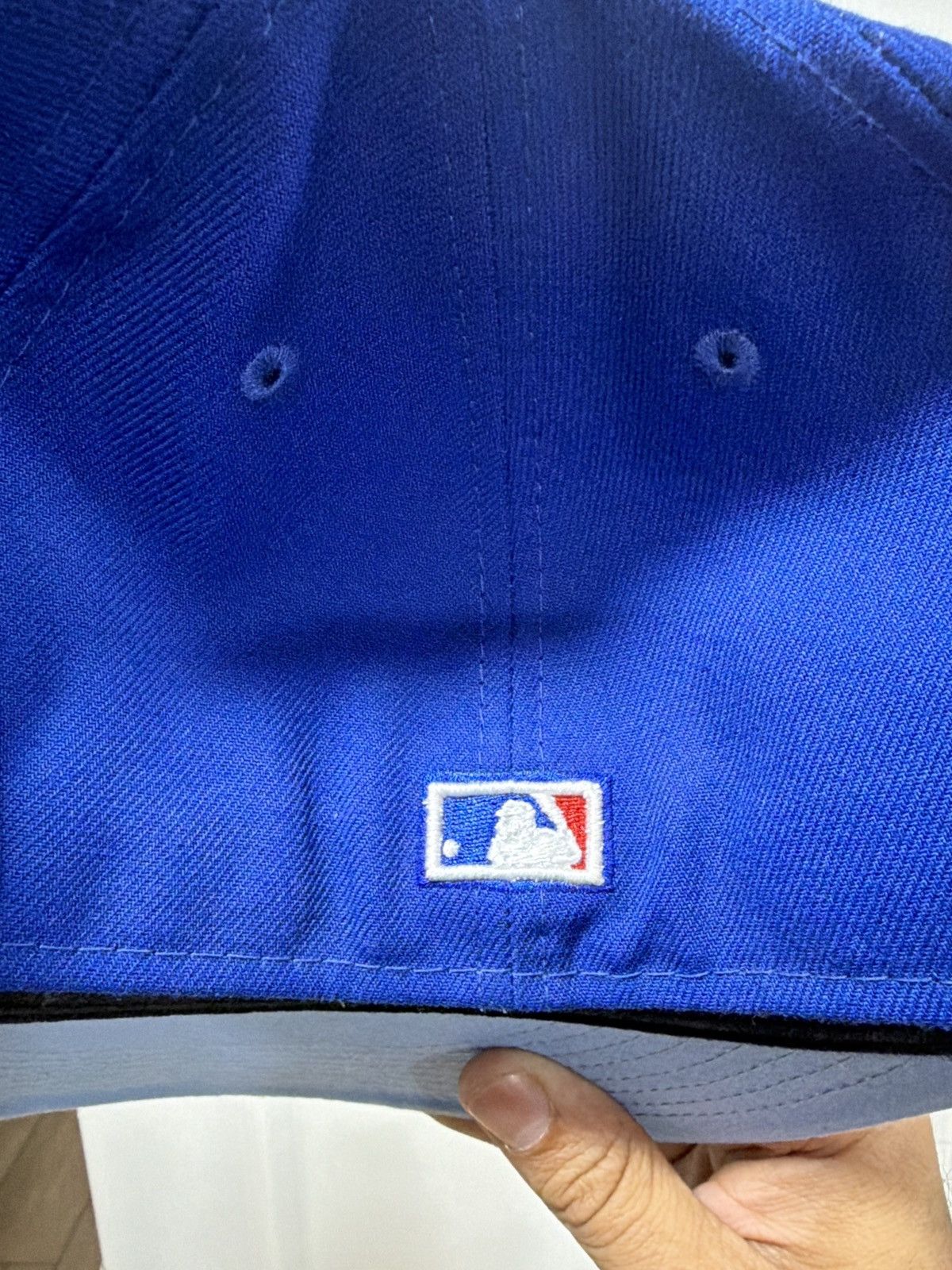 New Era Toronto Blue Jays Fitted World Series Patch Sz 7 Icy Blue UV Size ONE SIZE - 5 Thumbnail