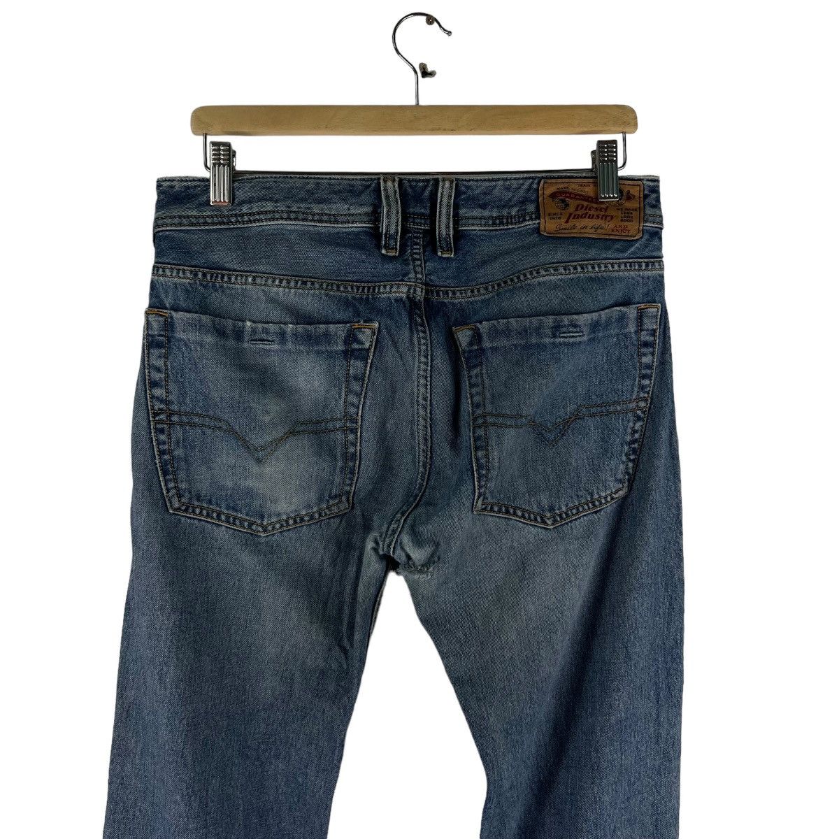 Diesel FLARE BOW CUT DESIGN DENIM JEANS DISTRESSED DIESEL INDUSTRY Size US 36 / EU 52 - 7 Thumbnail