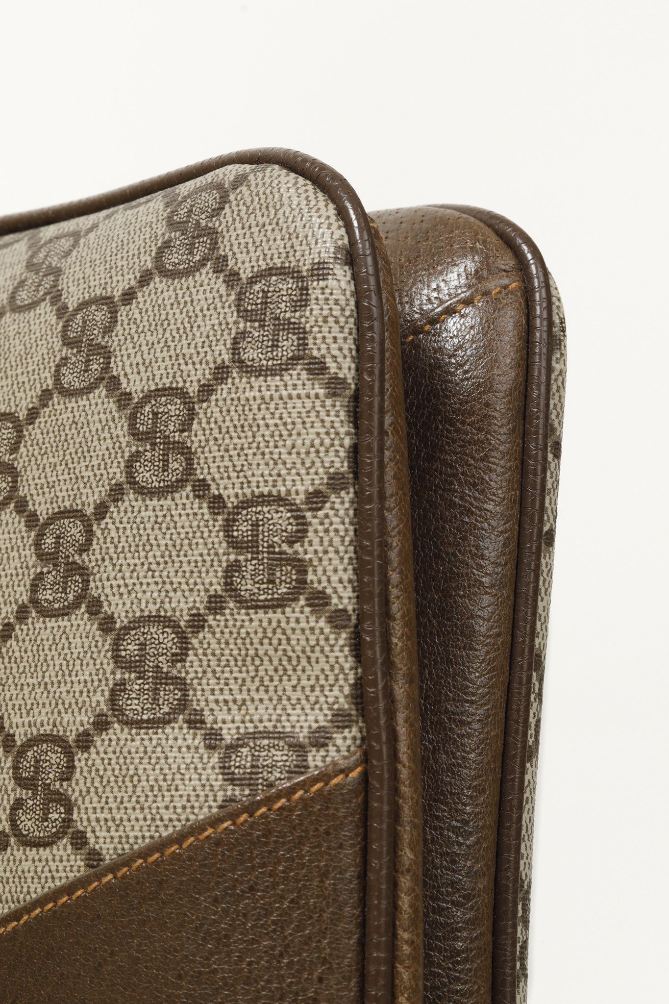 Gucci Gucci Vintage Beige Monogram Messenger Clutch Size ONE SIZE - 6 Thumbnail