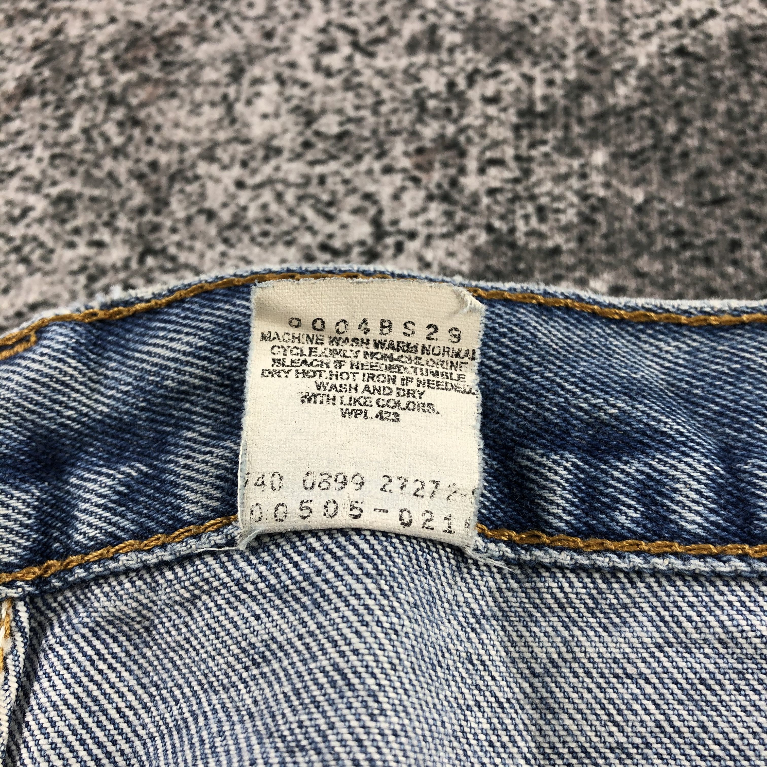 Levi's Vintage 90s Levis 505 Jeans Dirty Faded Blue Denim KJ807 Size US 34 / EU 50 - 14 Thumbnail