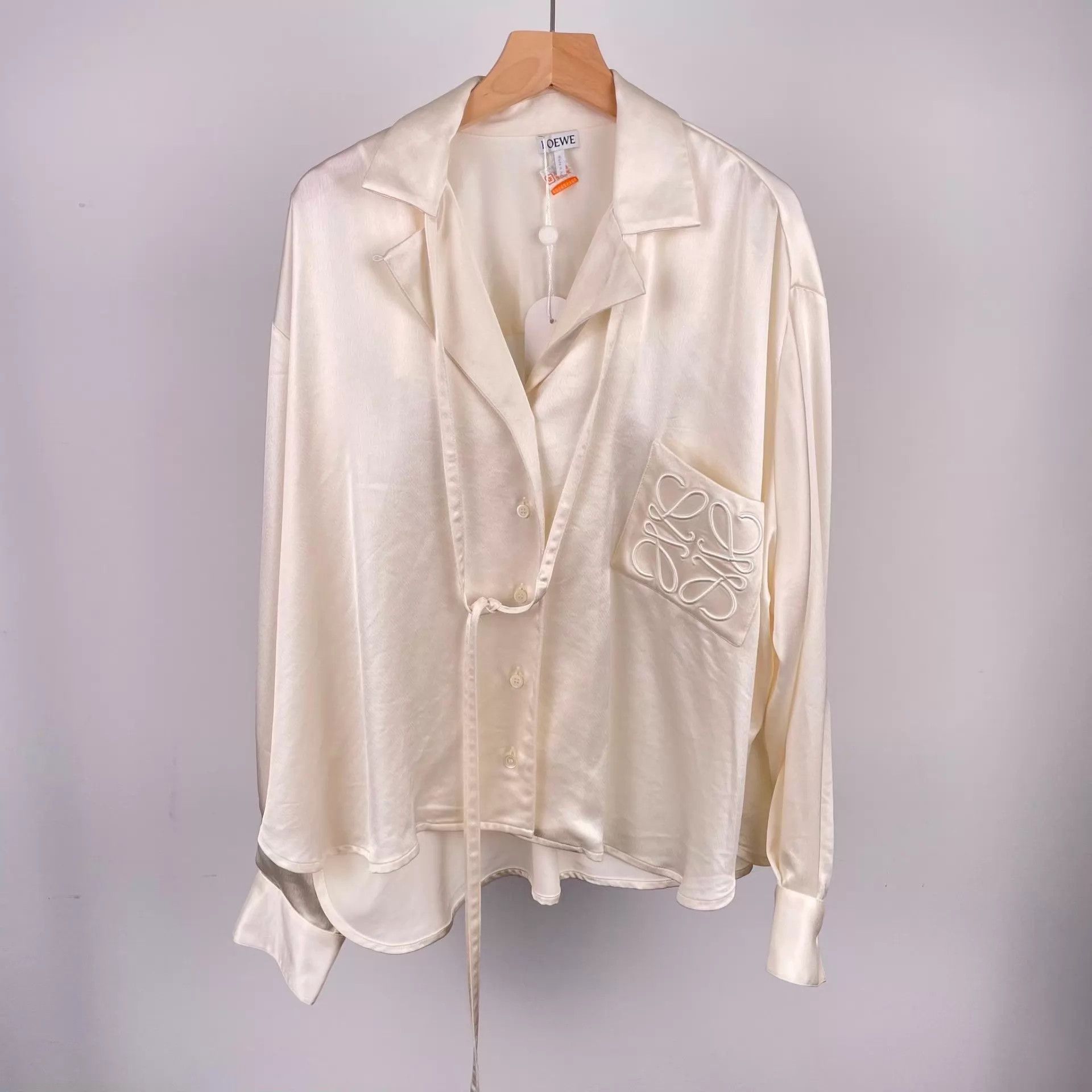 Loewe Loewe Silk & Triacetate Shirt Jacket Women's 34 Size XXS / US 00 / IT 34 - 1 Thumbnail