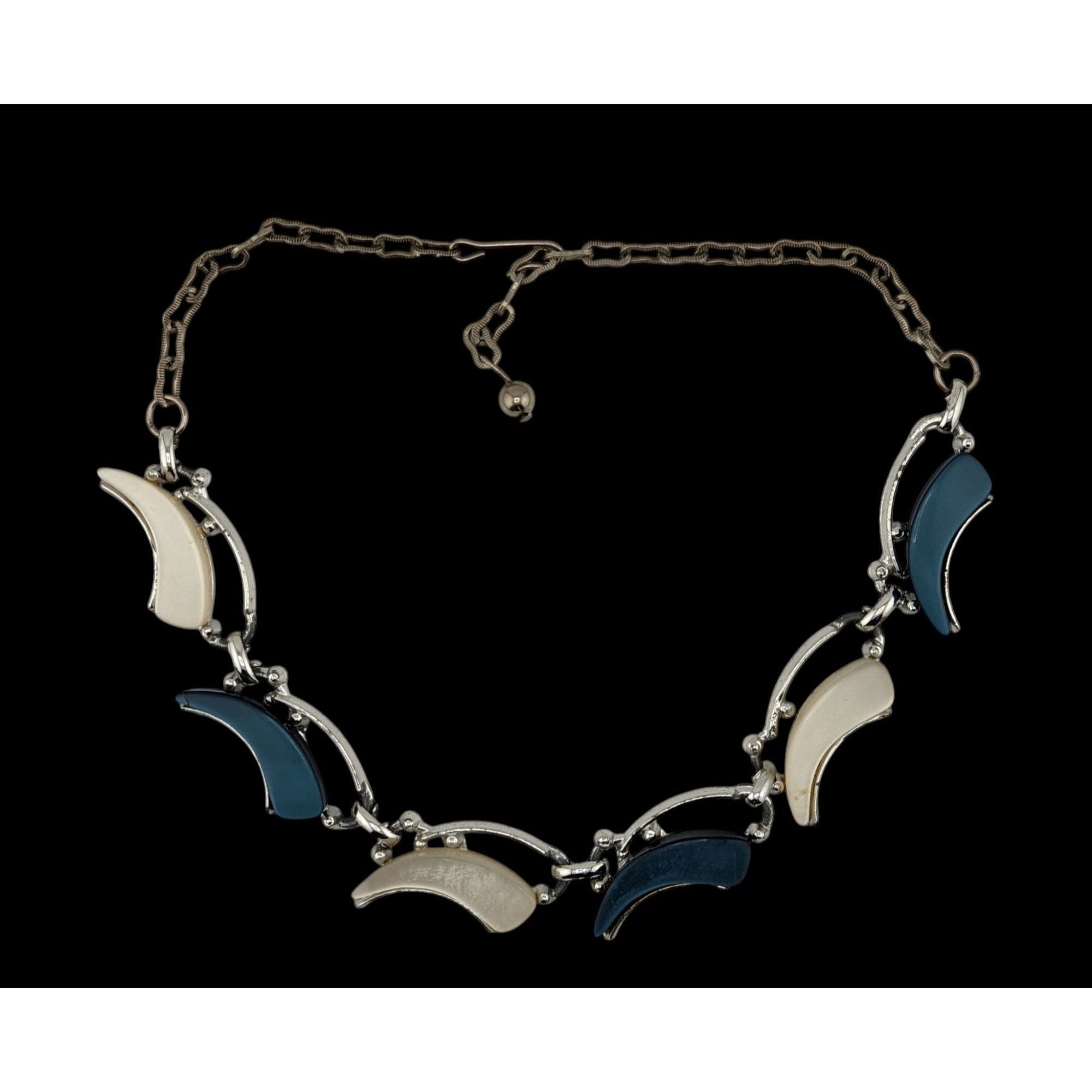 Other Vintage Retro Blue & White Lucite Crescent Necklace Size ONE SIZE - 4 Thumbnail