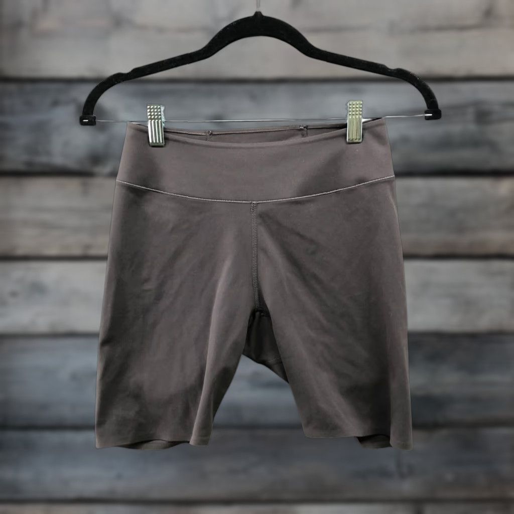 Uniqlo Uniqlo Airism Soft Biker Shorts Womens XS Gray 6.5'' Active Yoga Gym Size 26" / US 2 / IT 38 - 1 Thumbnail