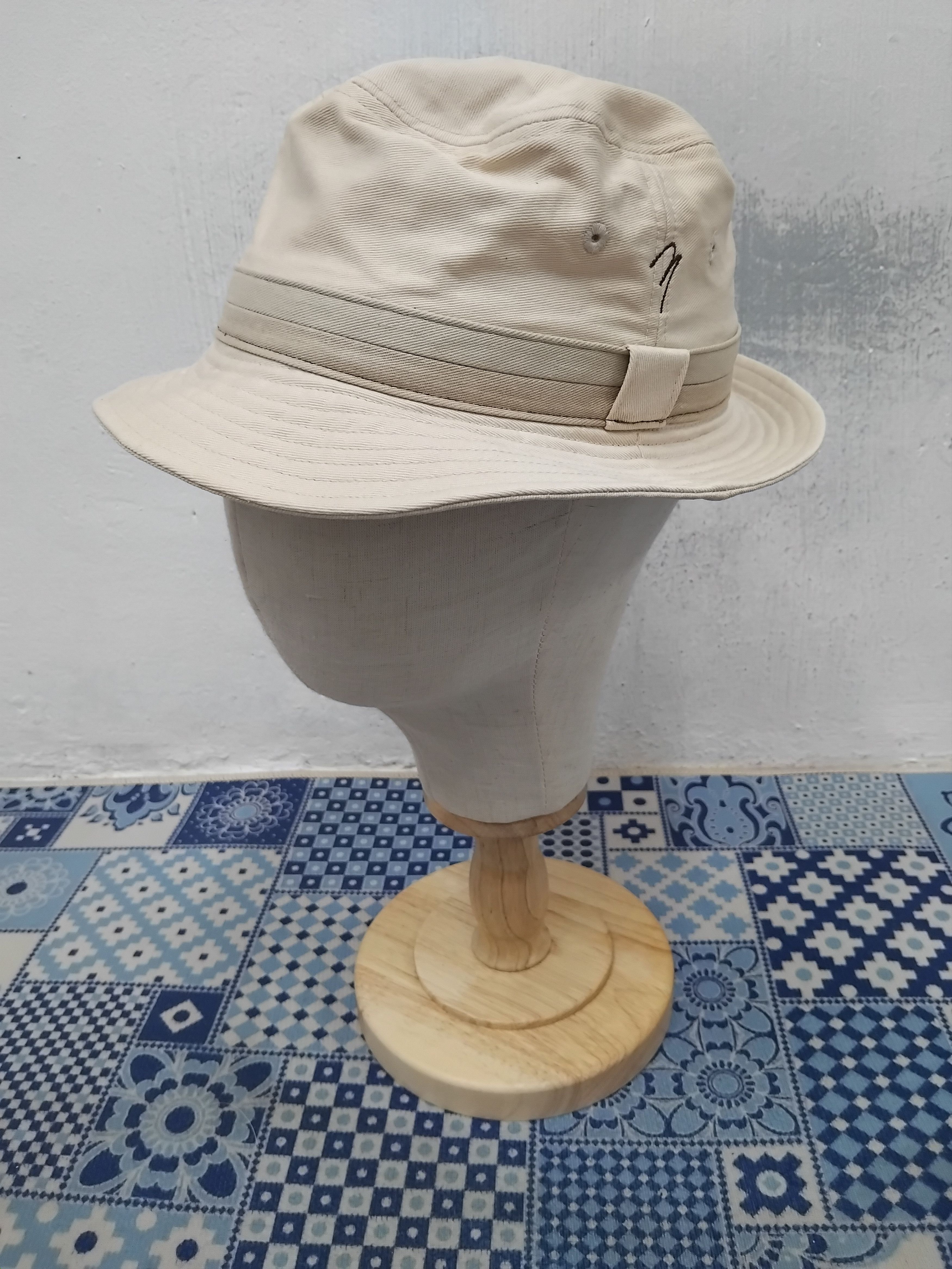 Japanese Brand 💥Norma jeans cream colour hat Size ONE SIZE - 1 Thumbnail