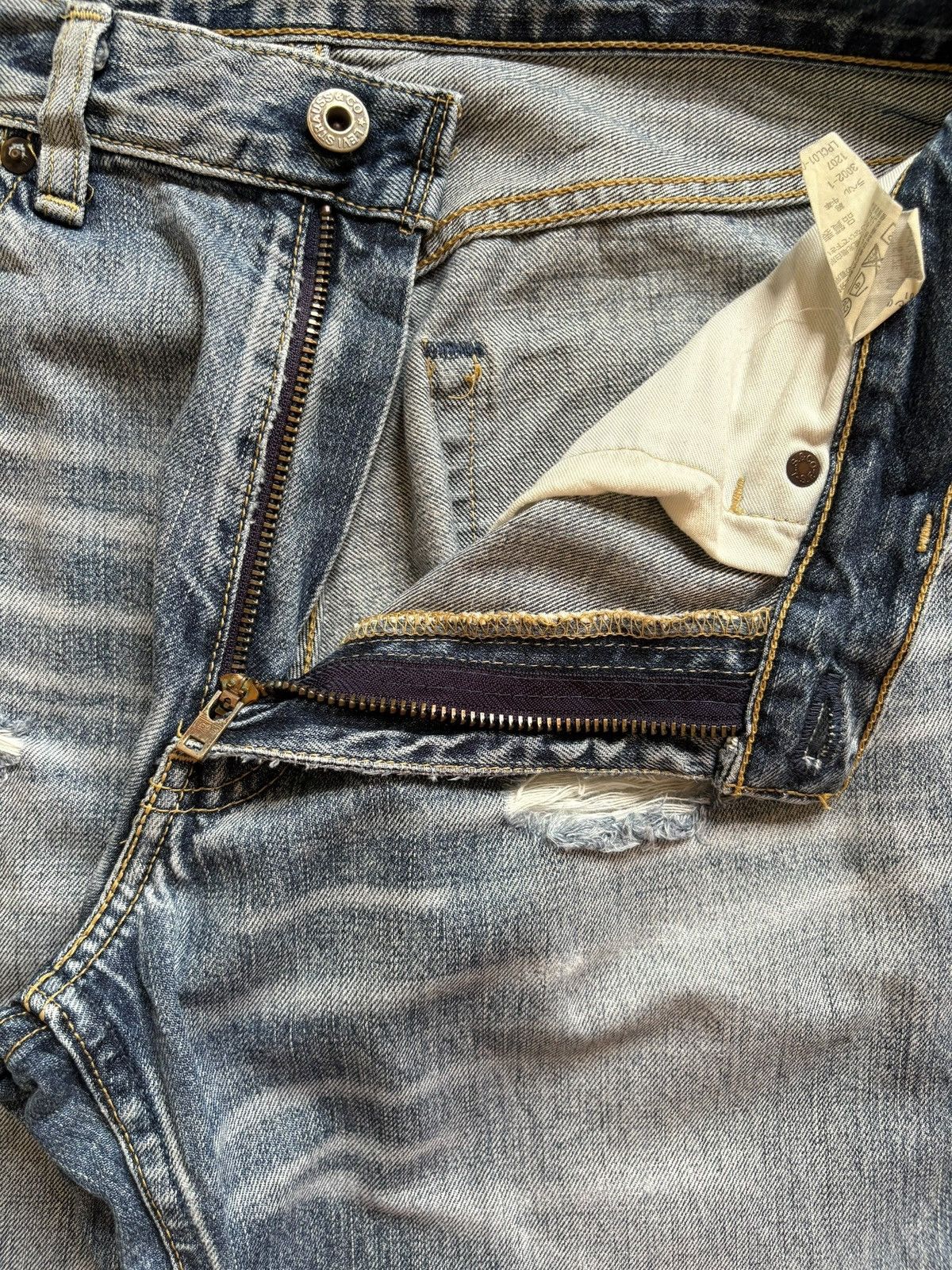 Levi's Vintage 90s Levis 503 Faded Wash Distressed Baggy Jeans Size US 30 / EU 46 - 9 Thumbnail