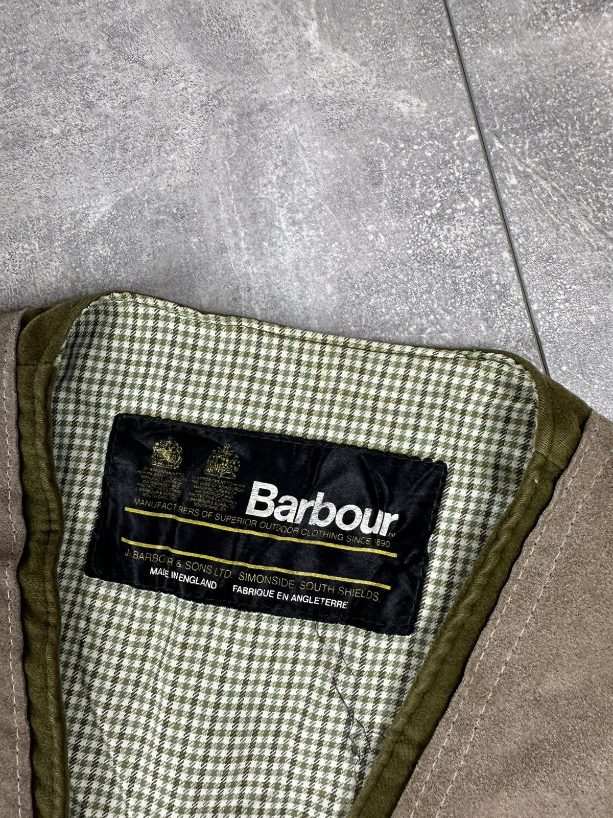 Barbour Barbour Vintage Olive/Green With Suede Shoulder Panels Size US S / EU 44-46 / 1 - 5 Thumbnail