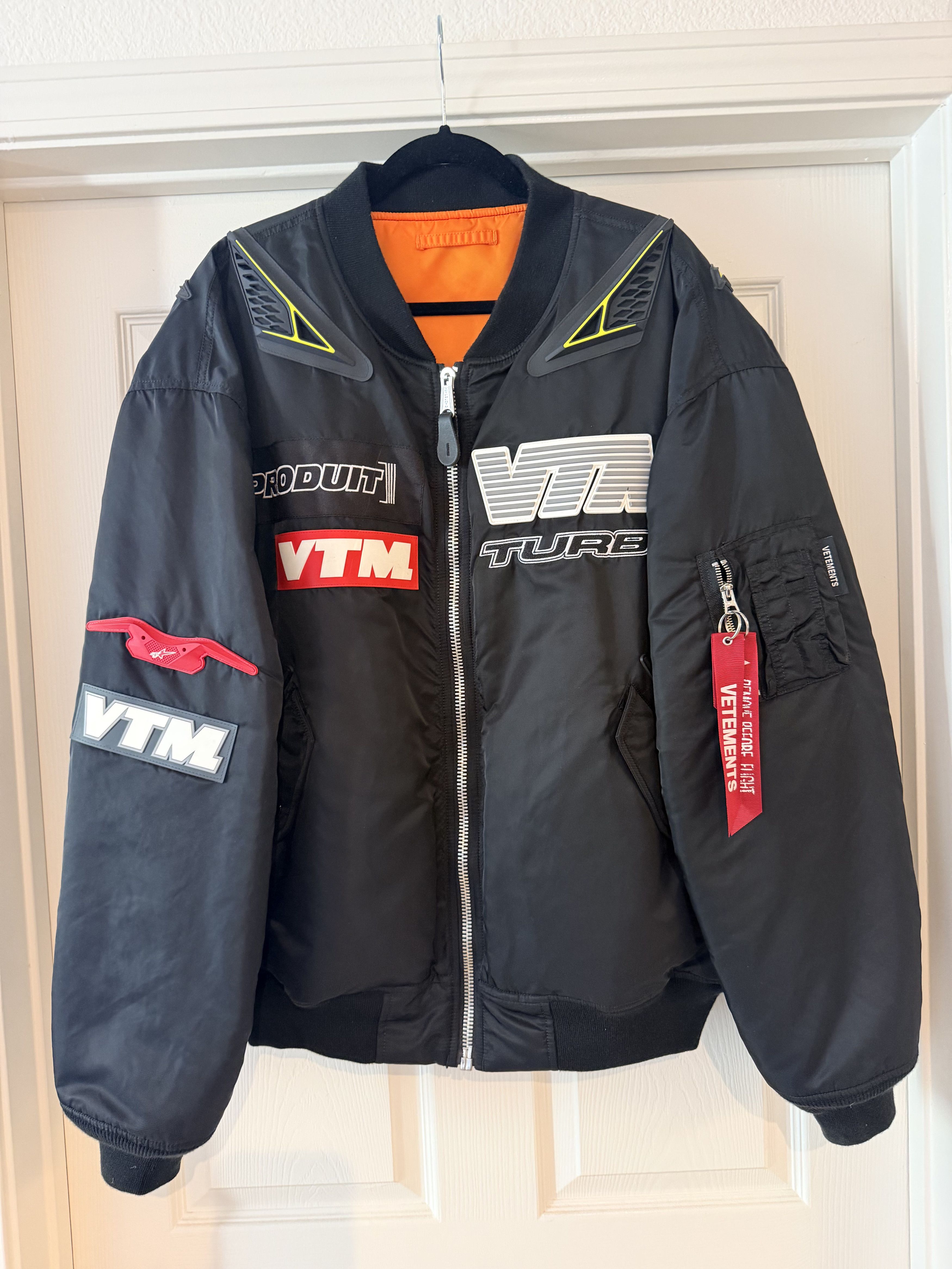 Alpha Industries × Vetements *NWT* Vetements x Alpha Industries