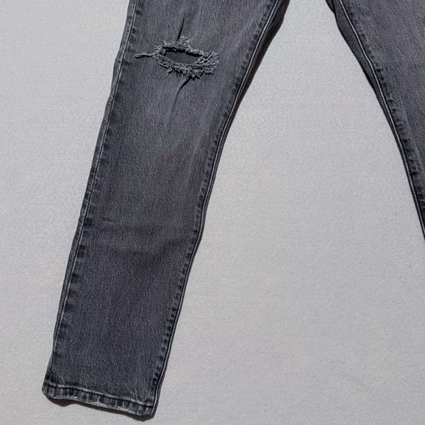 Levi's Levi’s Premium 501 Skinny Jeans Women Gray Denim Distressed Slim Fit 26x28 Jeans Size 26" / US 2 / IT 38 - 5 Thumbnail