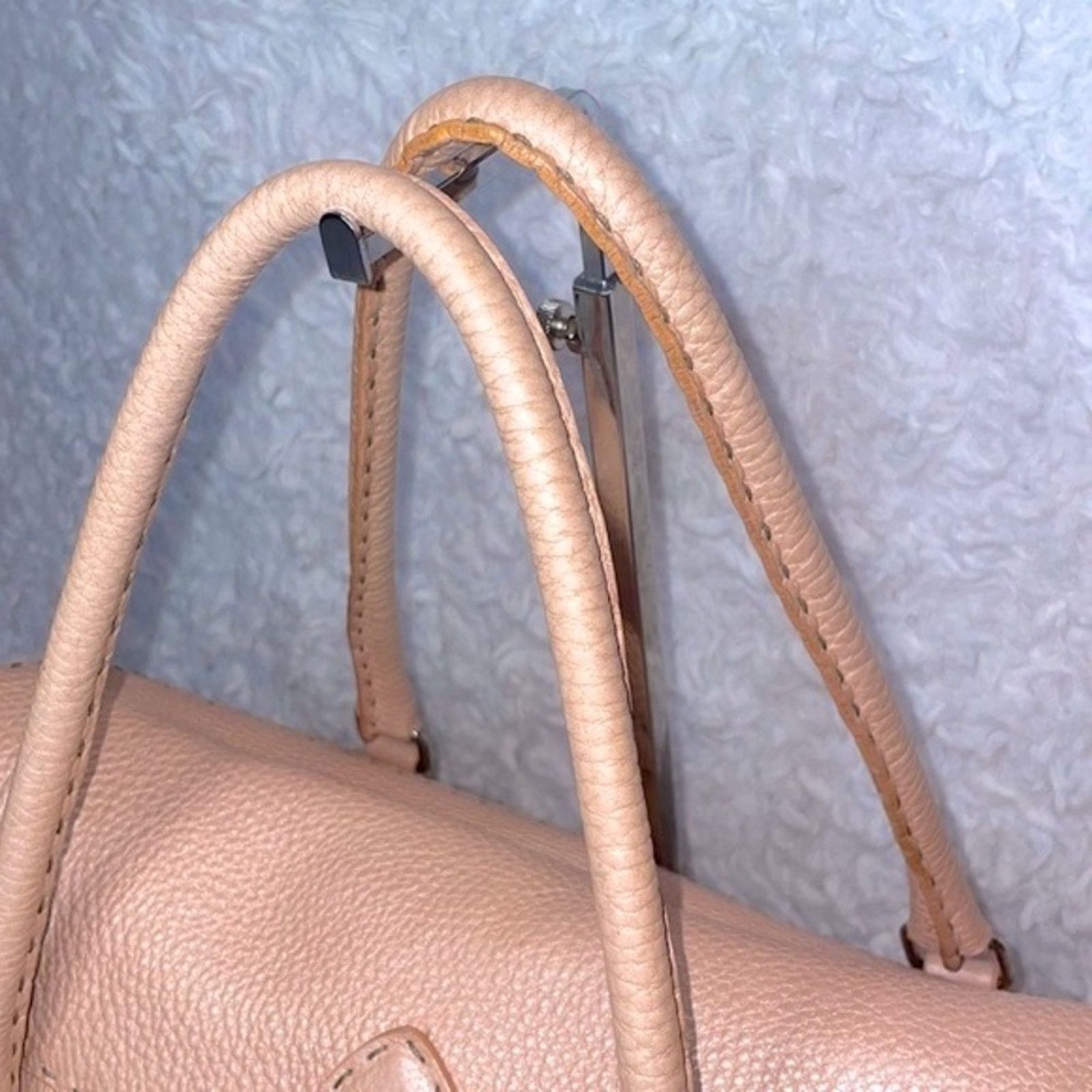 Fendi Fendi Selleria Linda Large Pink Leather Flap Tote Size ONE SIZE - 5 Thumbnail