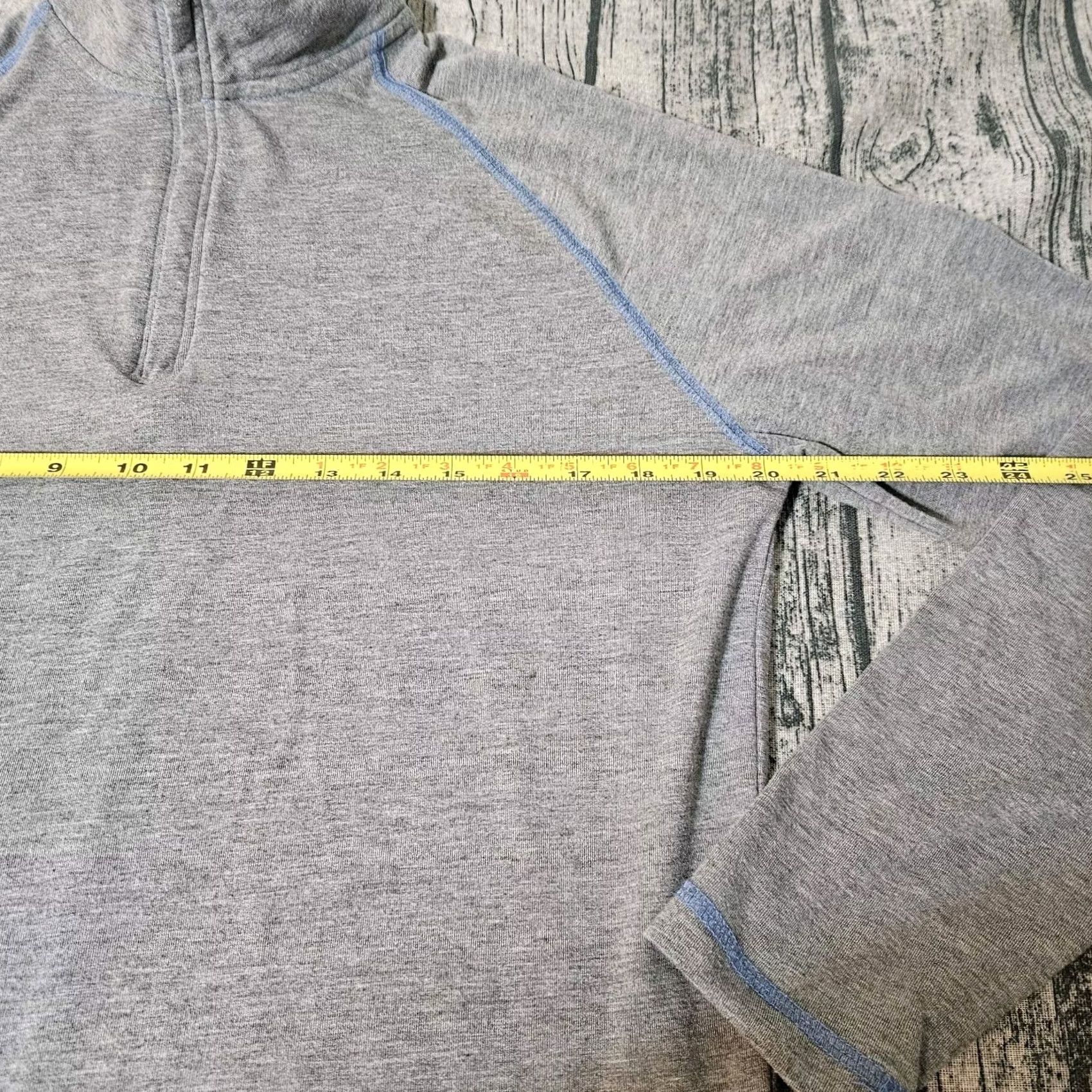 johnnie-O words = title.lower().split() Size US S / EU 44-46 / 1 - 6 Thumbnail