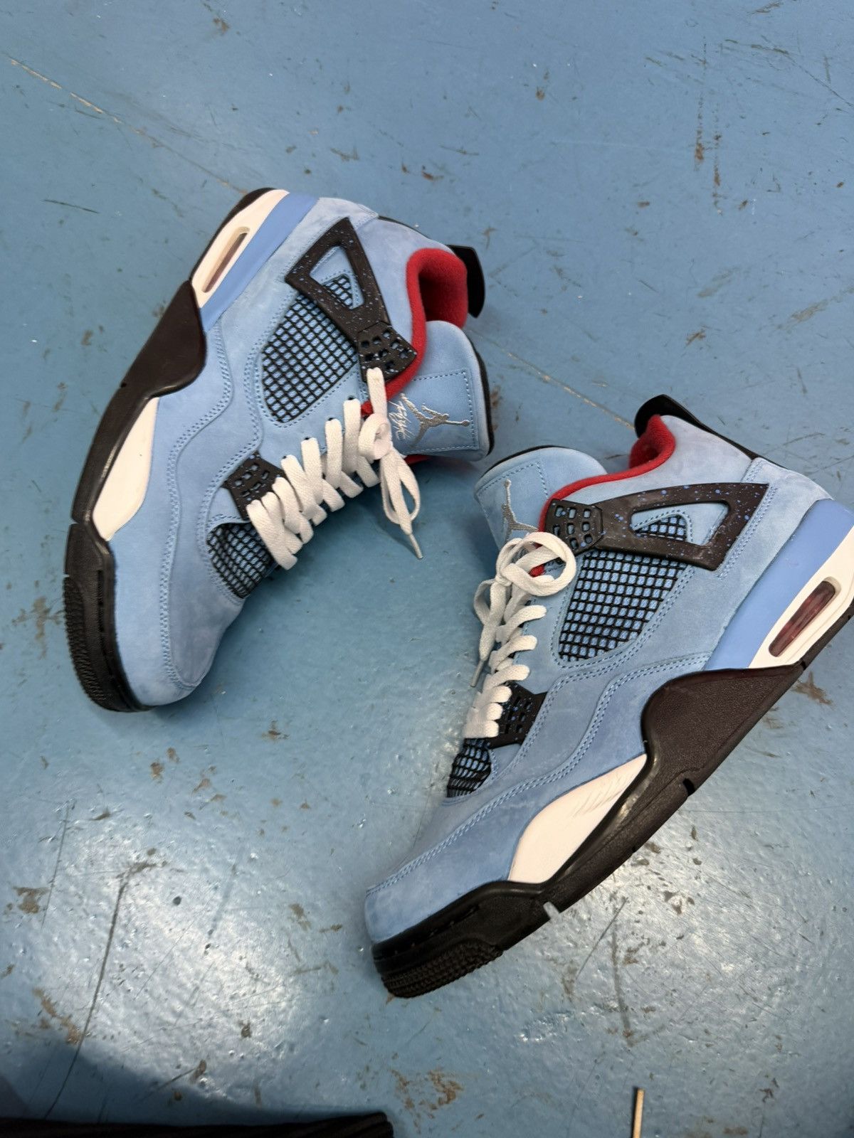 Nike NIKE JORDAN 4 TRAVIS SCOTT Size US 13 / EU 46 - 1 Thumbnail