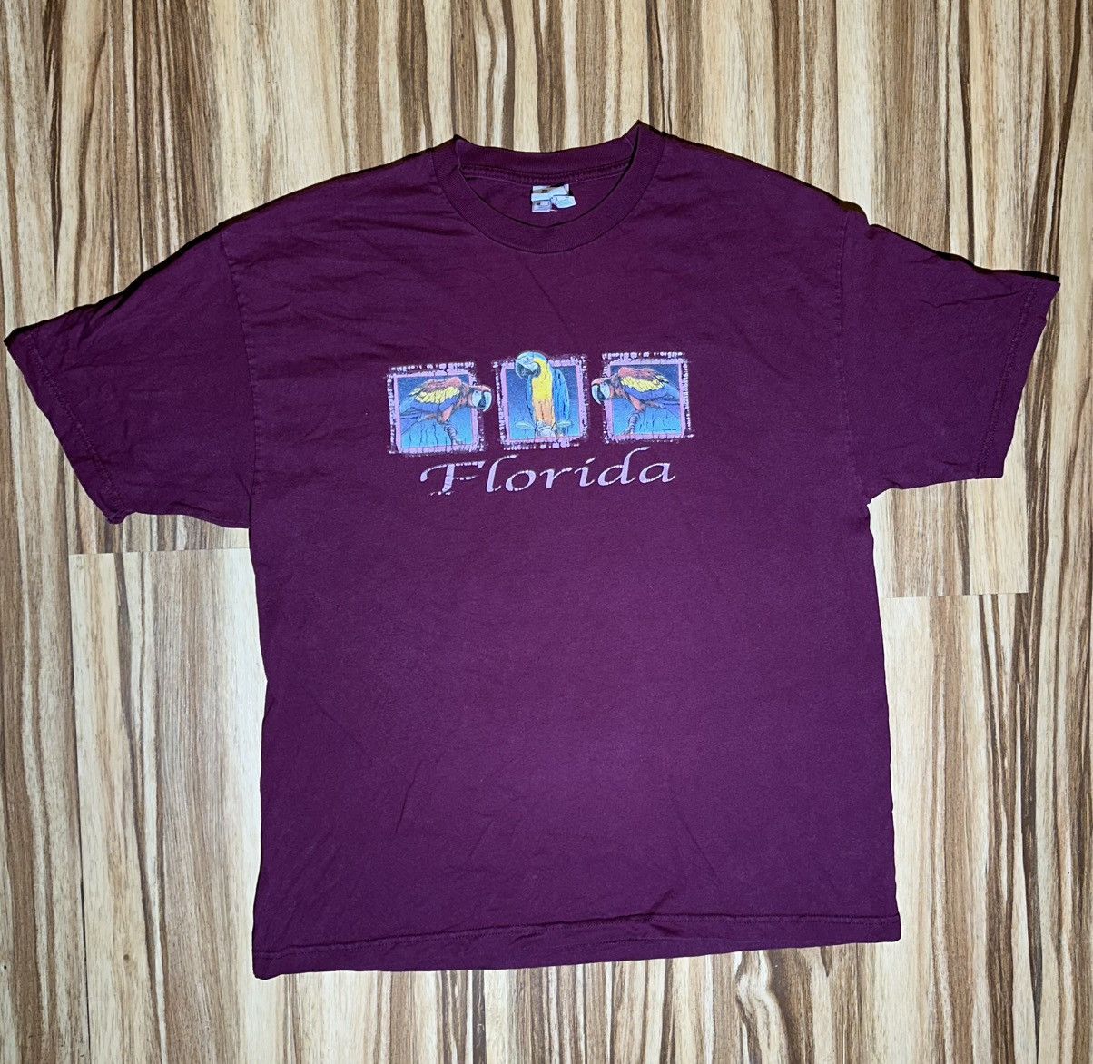 Other Scarlet Macaw Birds Florida burgundy Tshirt Size US XL / EU 56 / 4 - 1 Thumbnail