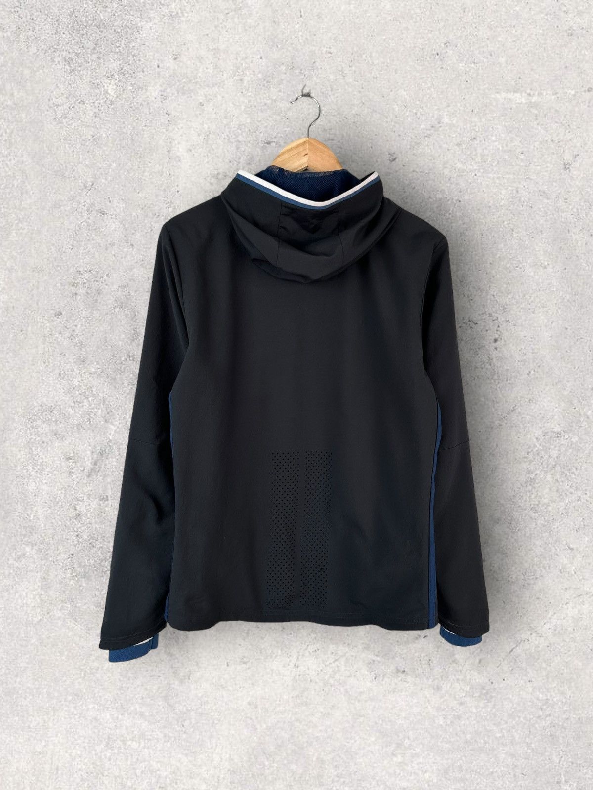 Adidas Adidas Manchester United Lightweight Jacket Hooded Size US XS / EU 42 / 0 - 2 Thumbnail