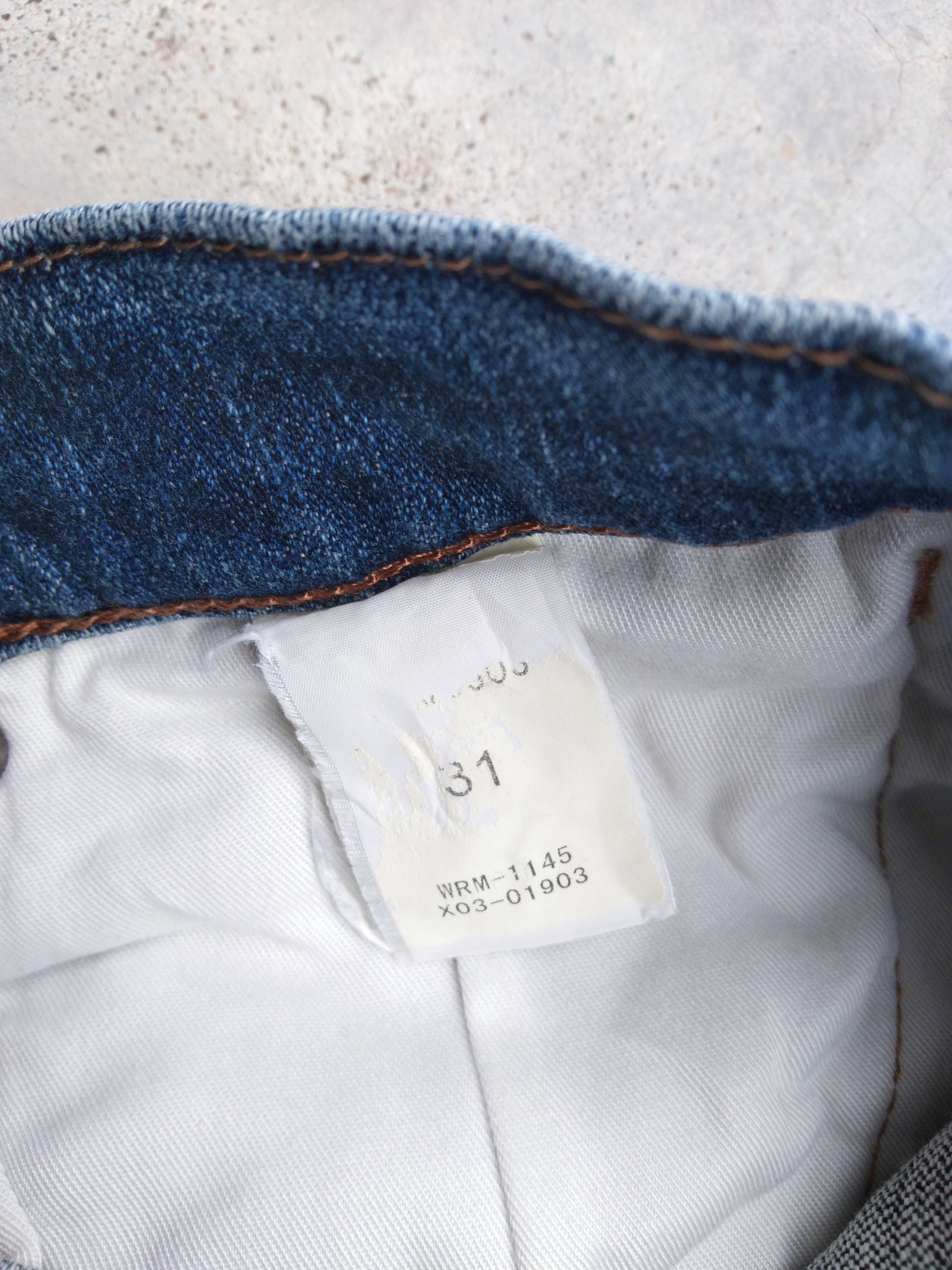 Japanese Brand Vintage Faded Blue Wrangler Distressed Jeans 31x30 Size US 31 - 6 Thumbnail