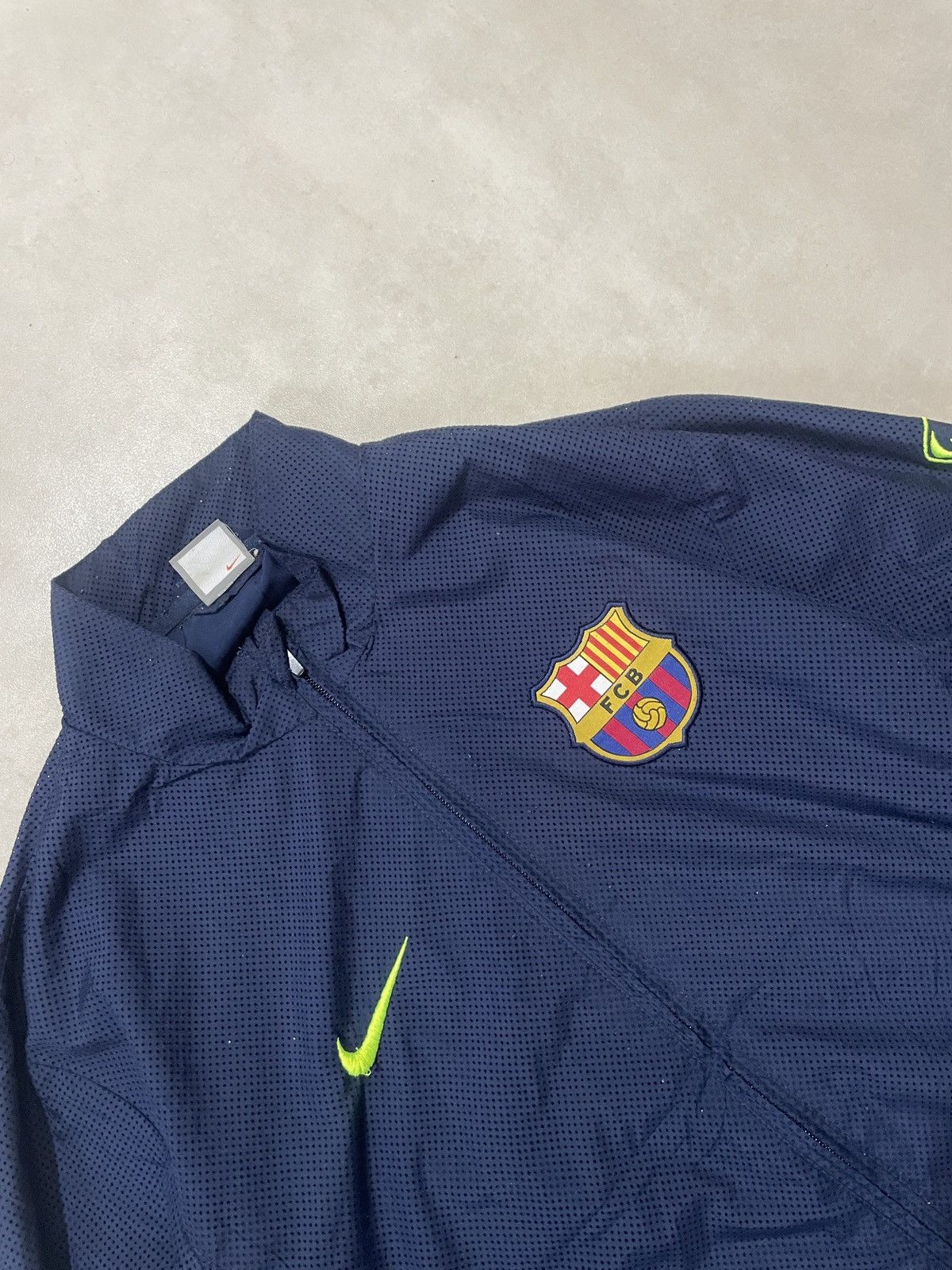 Nike Fc barcelona 2009 Blokecore tracksuit Vintage Size US L / EU 52-54 / 3 - 3 Thumbnail