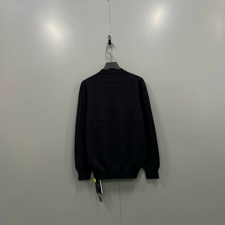 Givenchy Givenchy Front LOVE Print Sweater, Size M Size US M / EU 48-50 / 2 - 2 Thumbnail