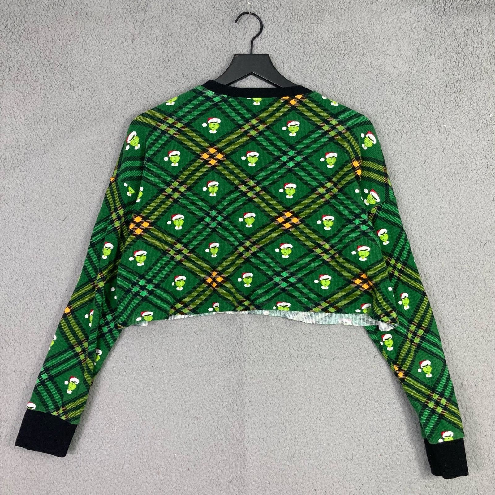 Forever 21 Grinch Women's S Forever 21 Cropped Pajama Shirt Green Size S / US 4 / IT 40 - 2 Thumbnail