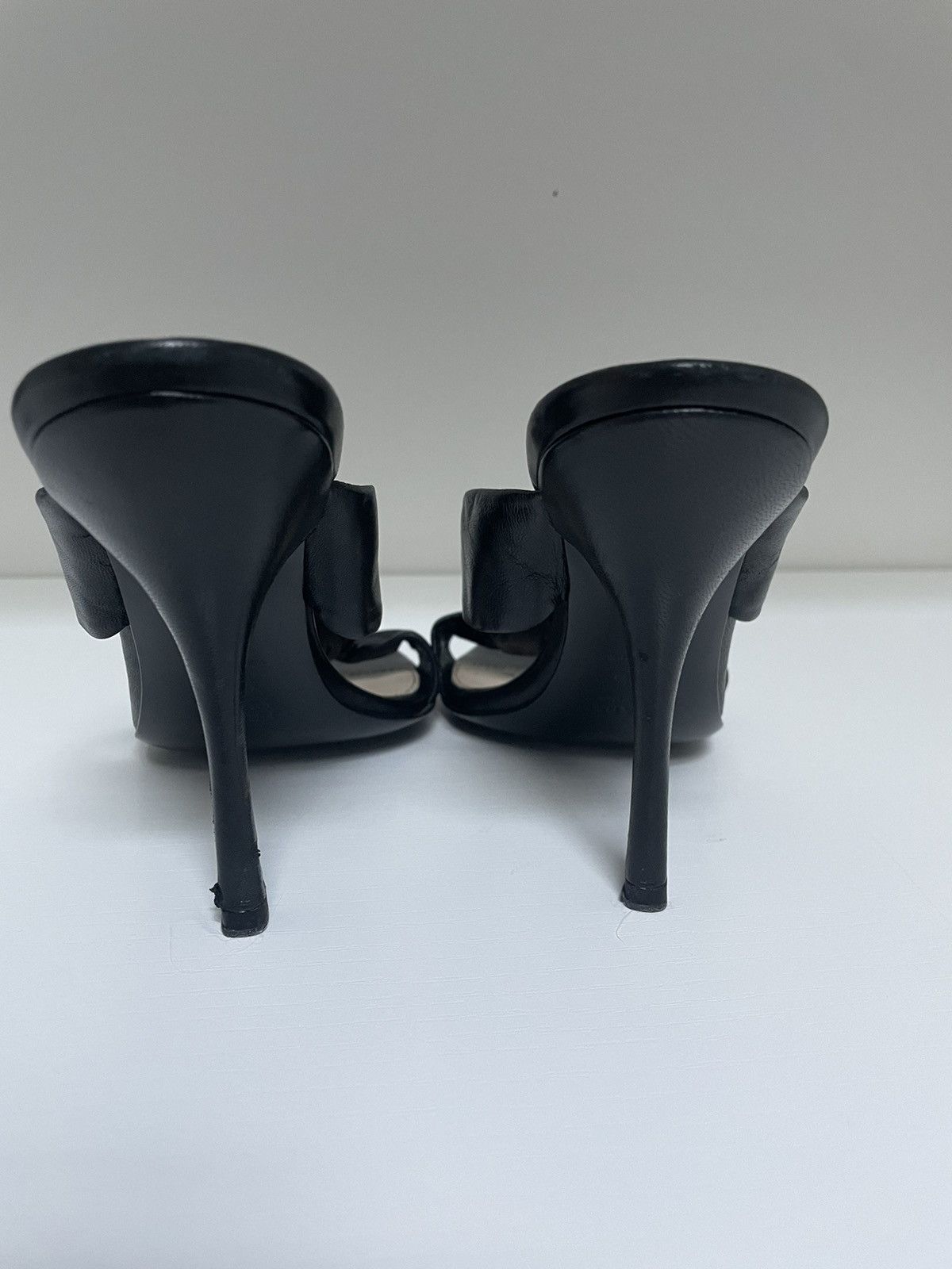 Prada Black soft leather slip-on Prada heels Size US 8.5 / IT 38.5 - 10 Thumbnail
